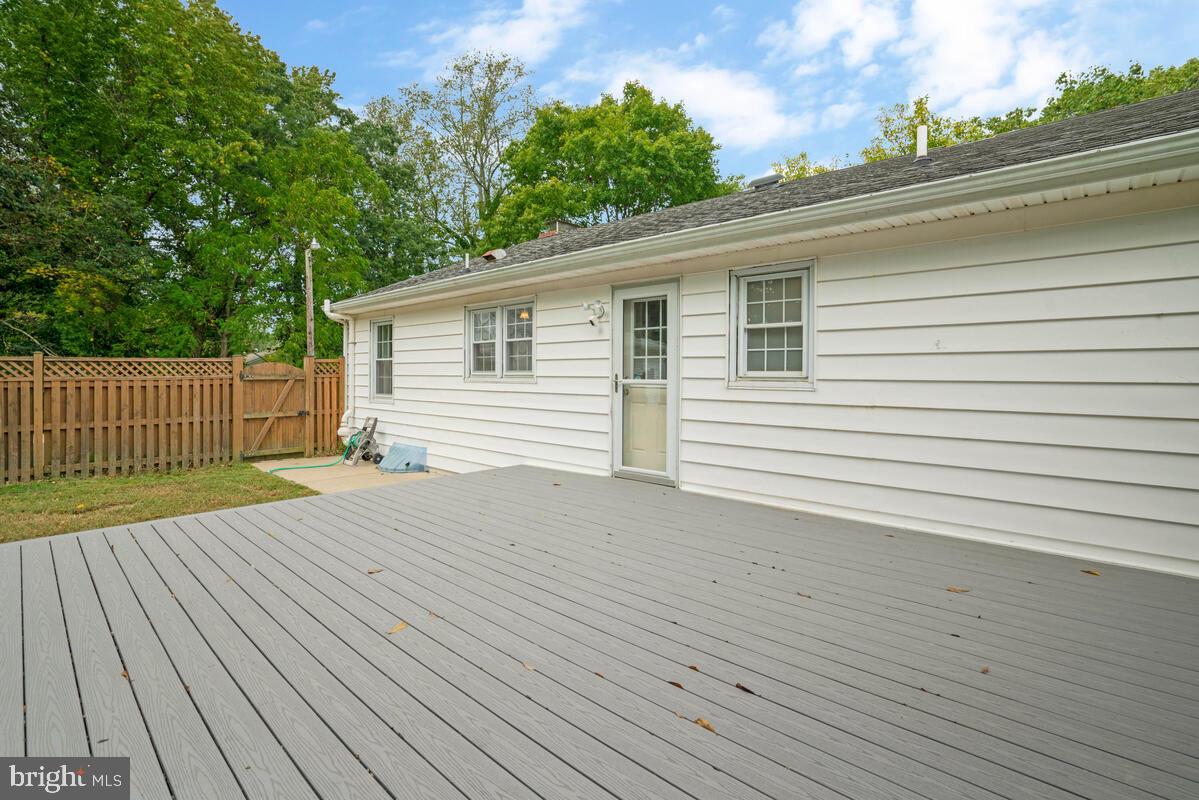 TOWN CREEK - Residential Lease