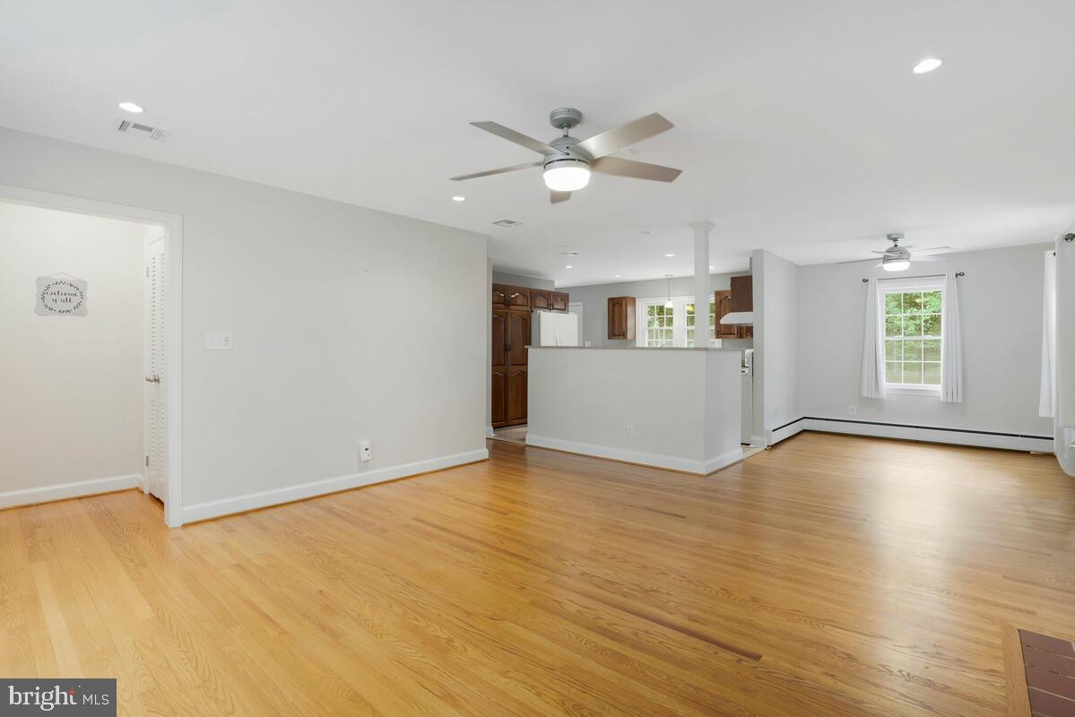 TOWN CREEK - Residential Lease