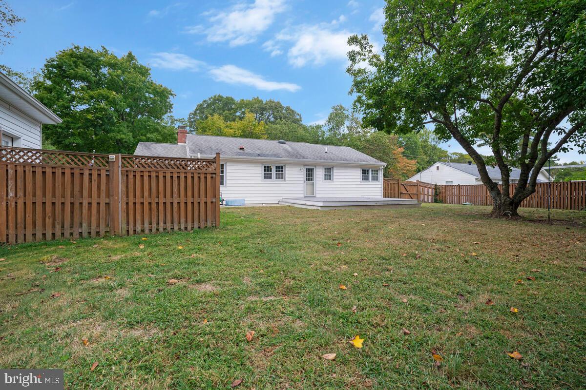 TOWN CREEK - Residential Lease