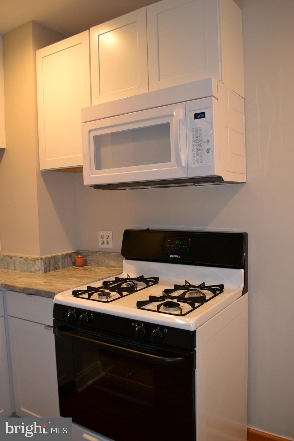 FEDERAL HILL HISTORIC DISTRICT - Residential Lease