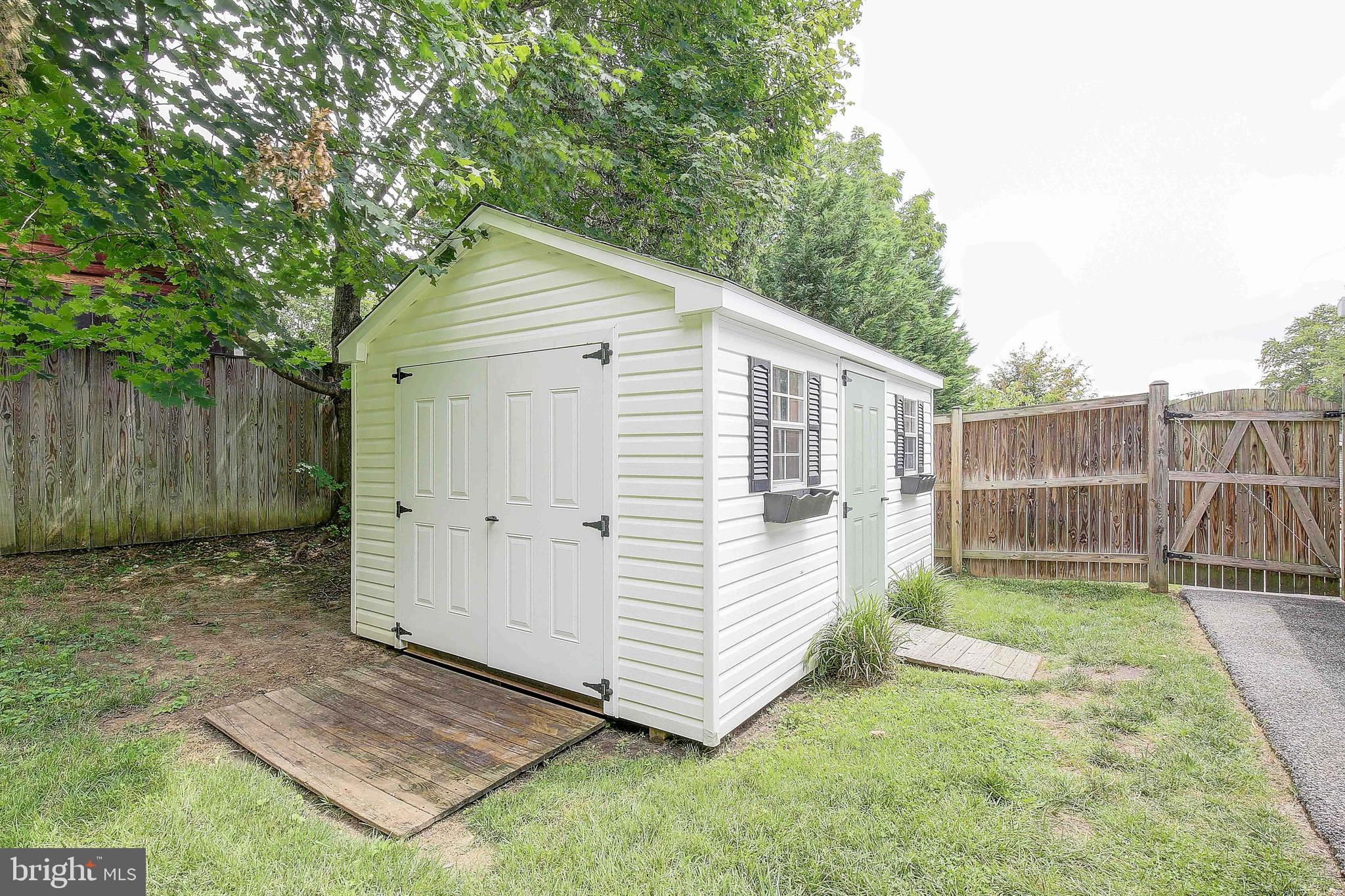 KENILWORTH AT BELAIR - Residential