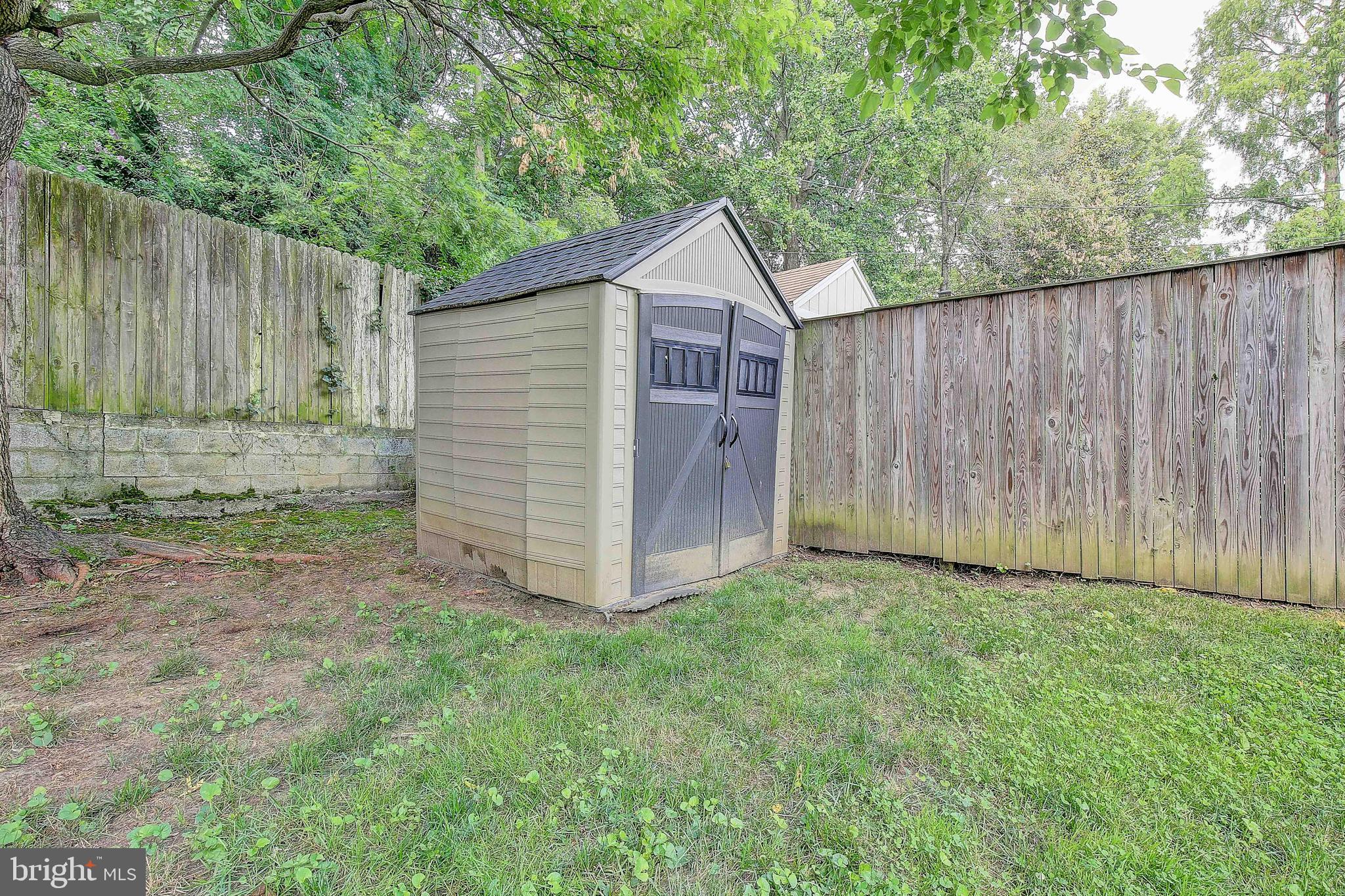 KENILWORTH AT BELAIR - Residential