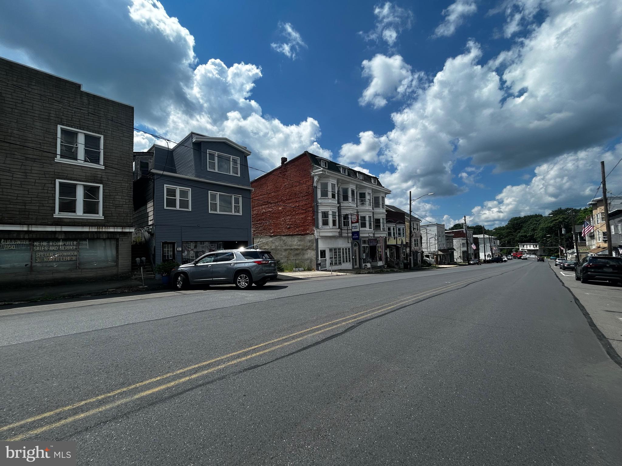 16 N LEHIGH AVENUE