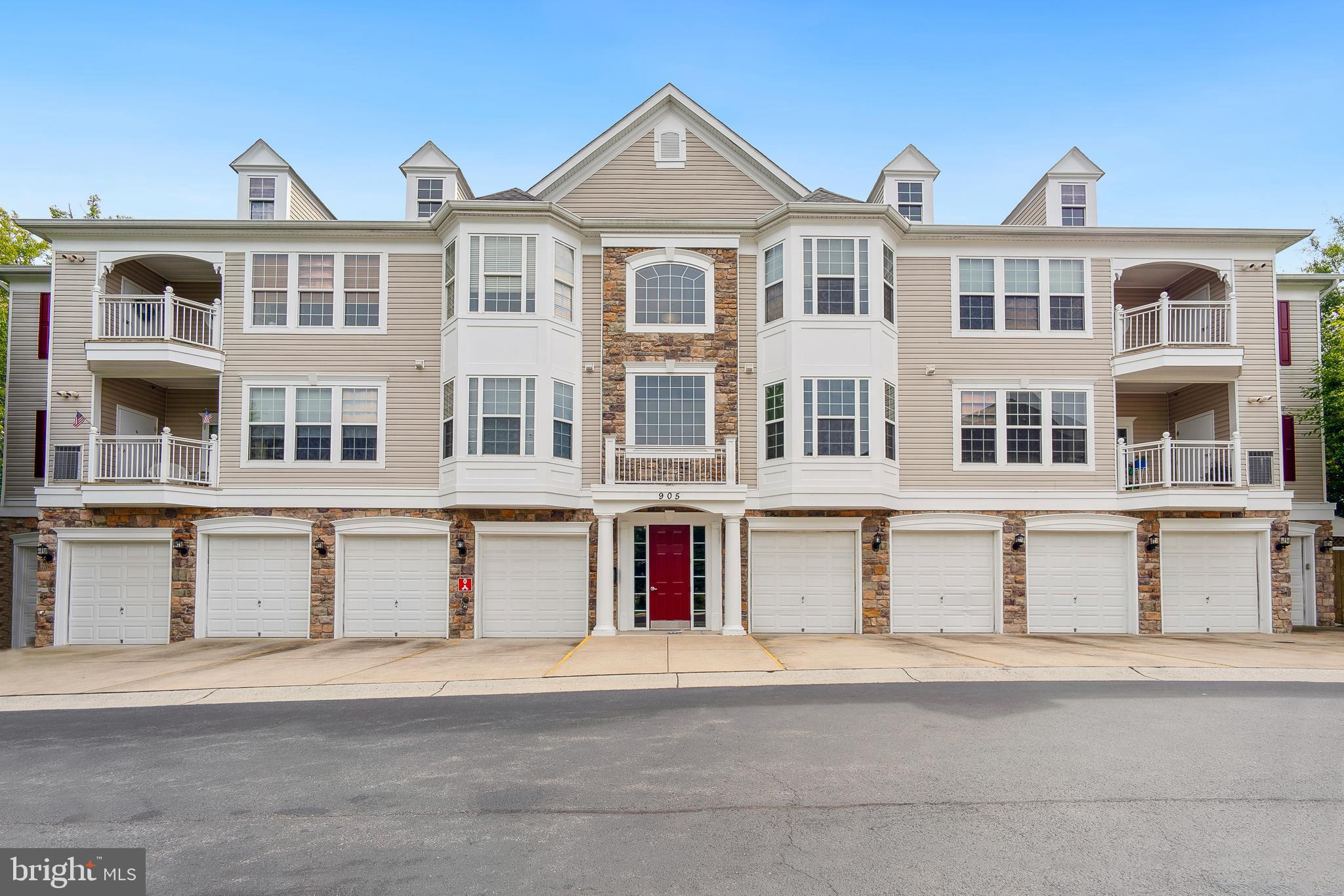 FOUR SEASONS ESTATES - Residential