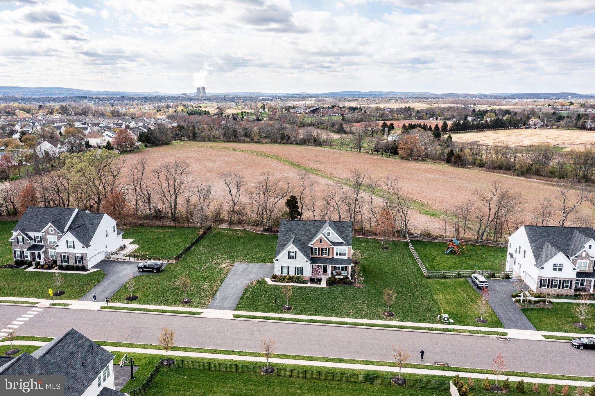 FOUNDERS RESERVE - Residential