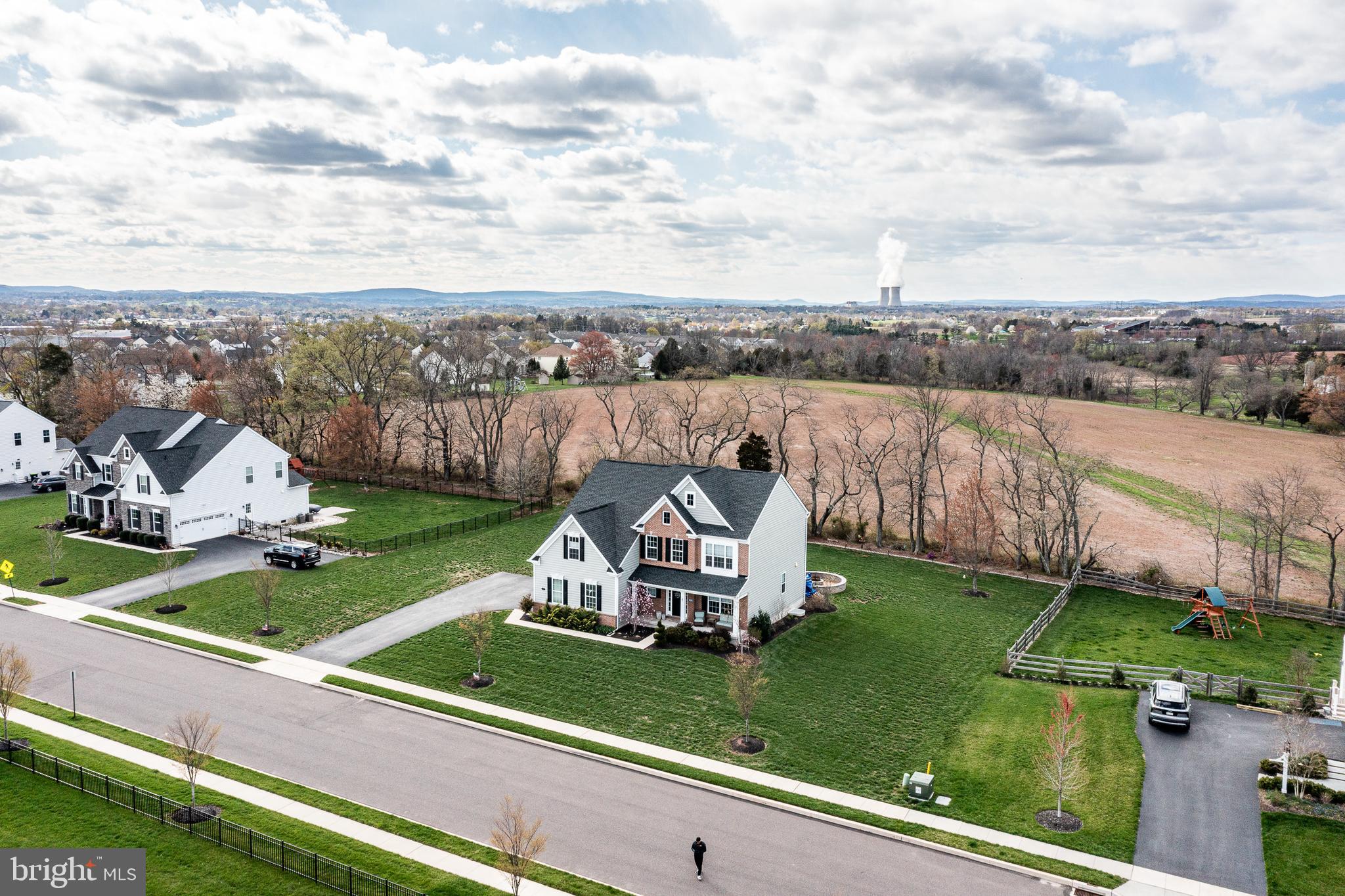 FOUNDERS RESERVE - Residential