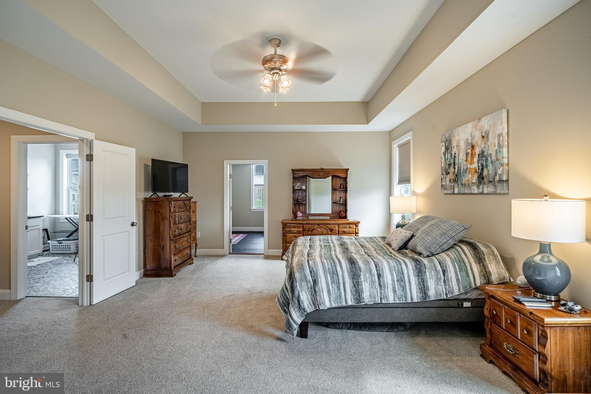 FOUNDERS RESERVE - Residential