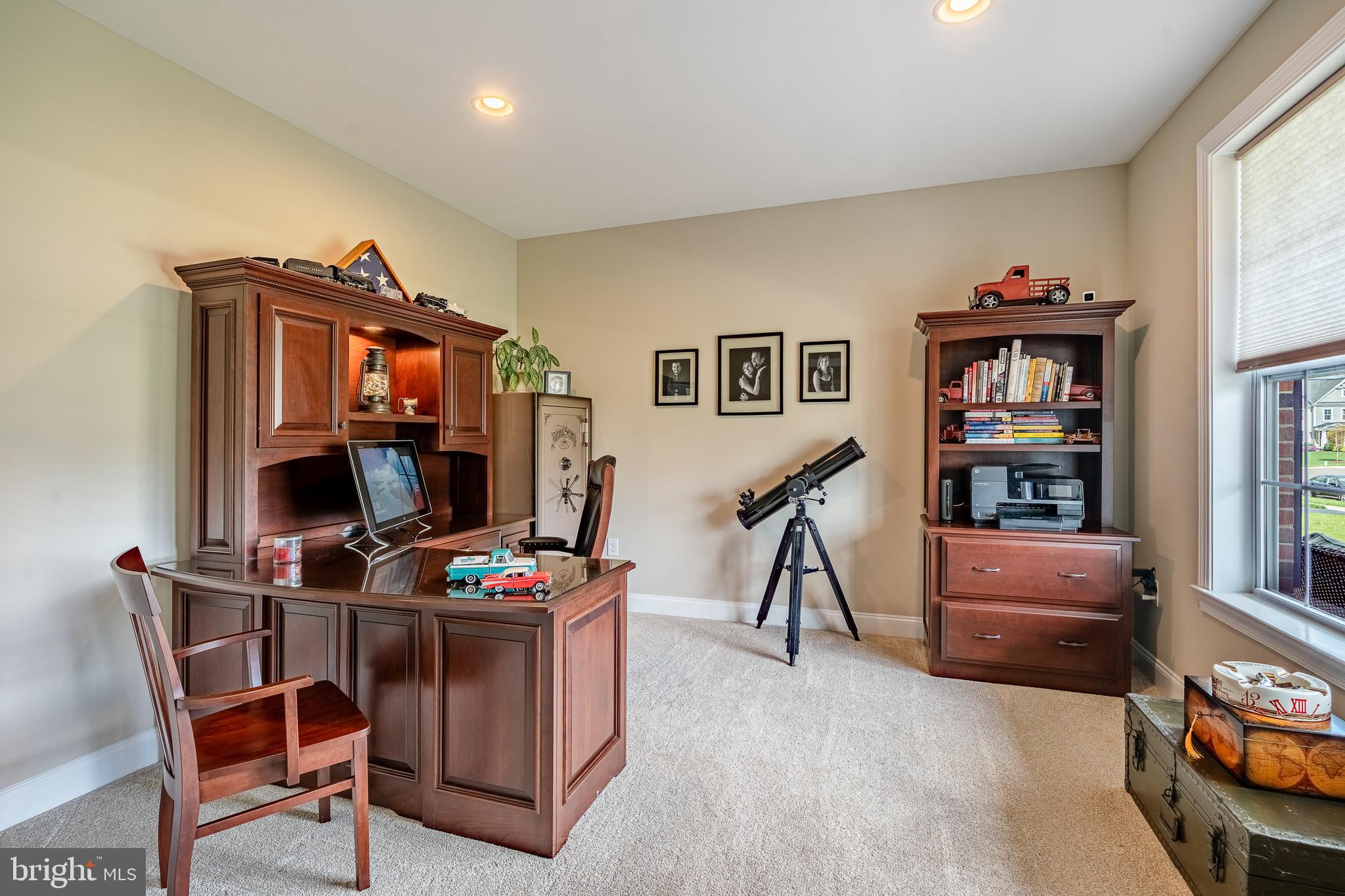 FOUNDERS RESERVE - Residential