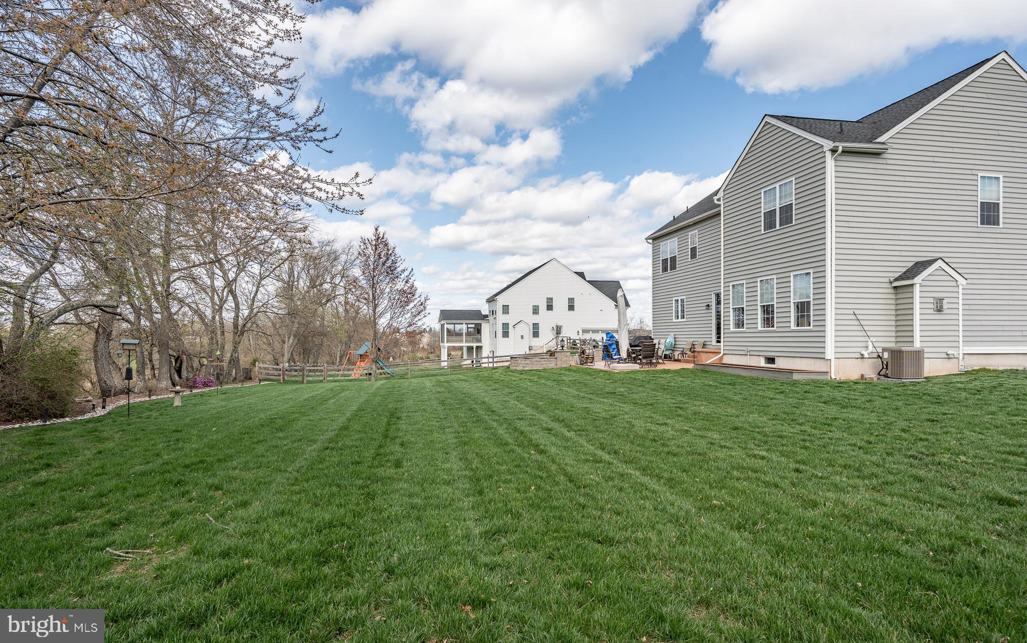 FOUNDERS RESERVE - Residential