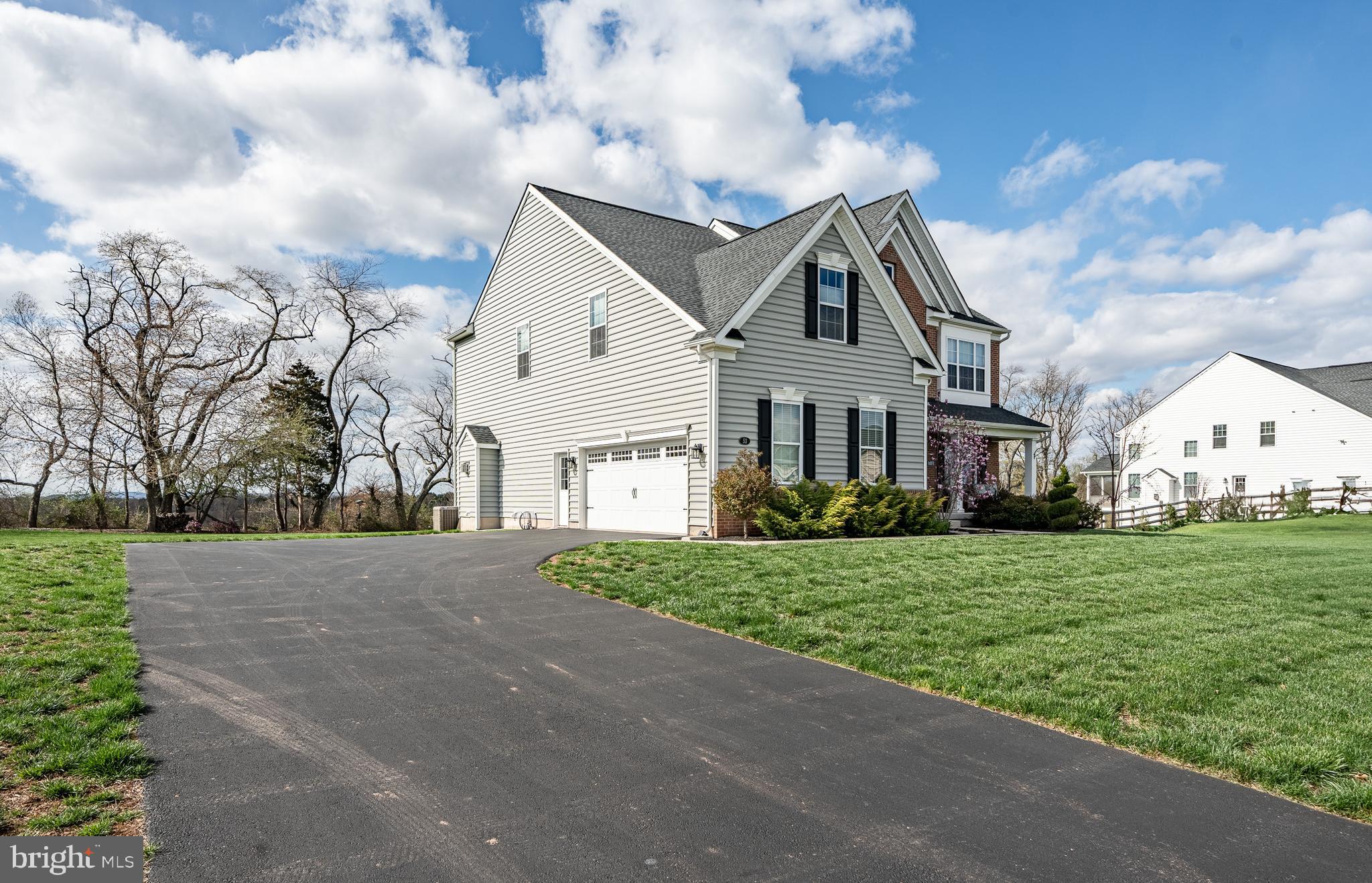 FOUNDERS RESERVE - Residential