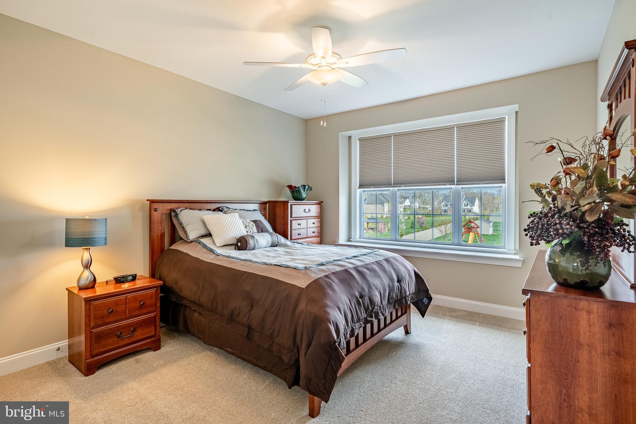 FOUNDERS RESERVE - Residential