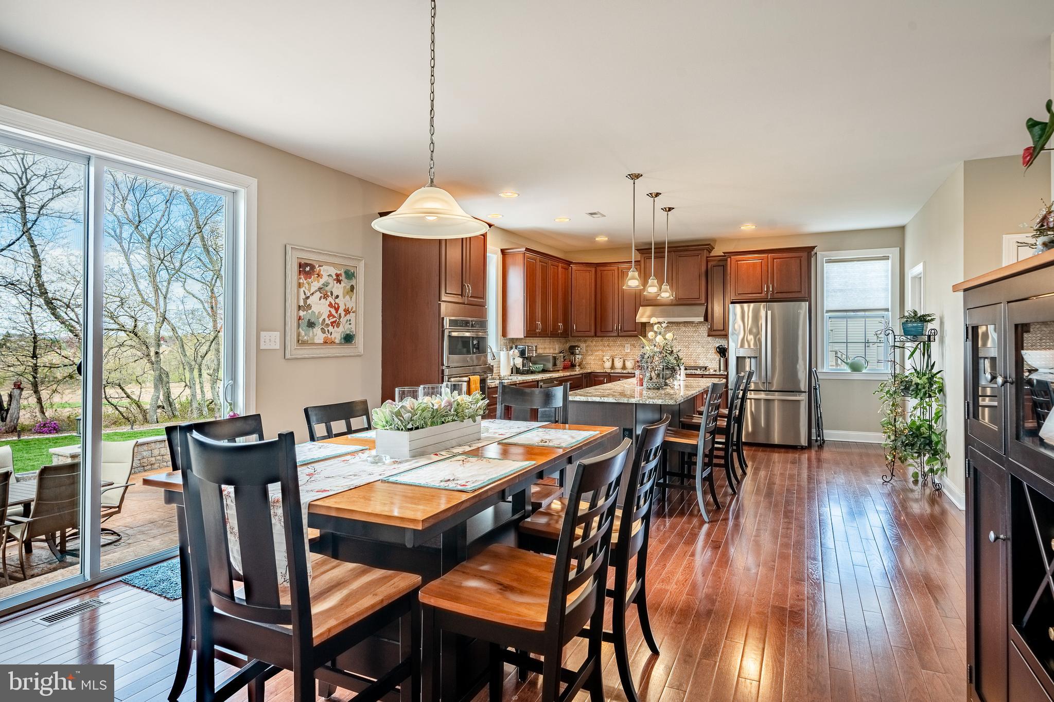 FOUNDERS RESERVE - Residential