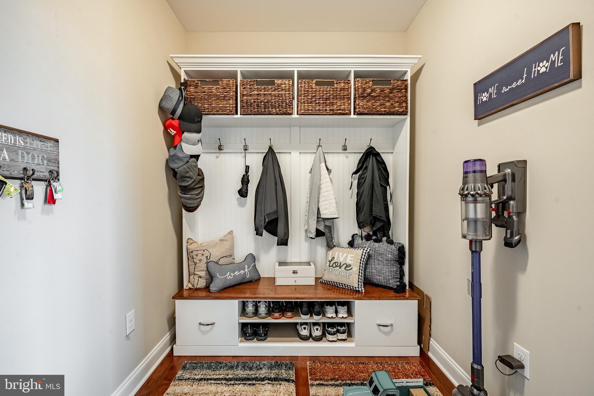 FOUNDERS RESERVE - Residential