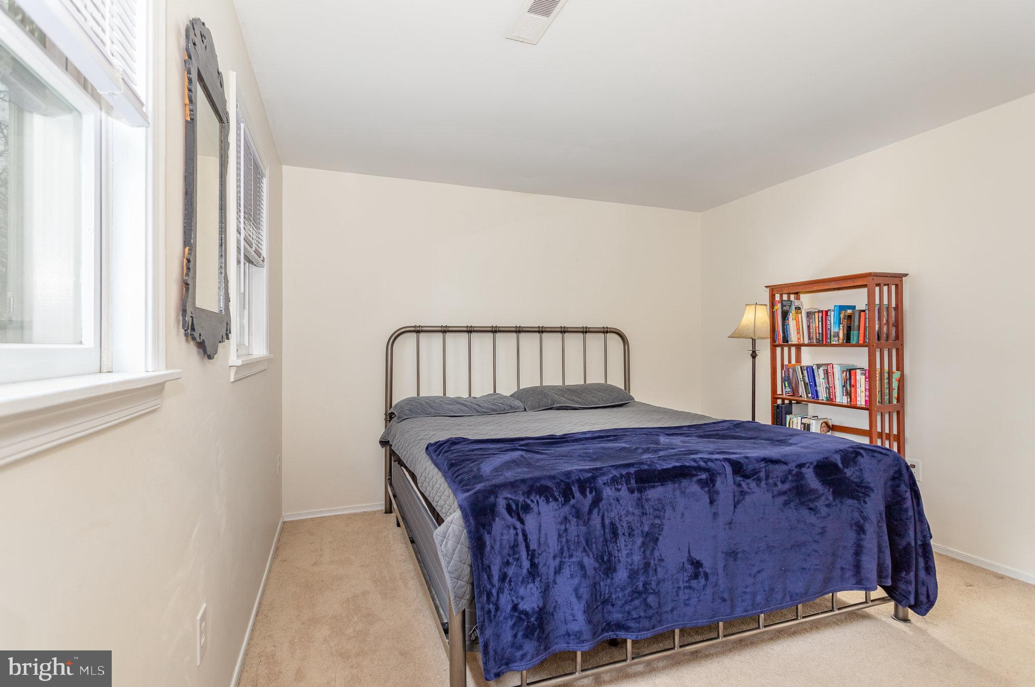 VALLEY GREEN VILLAGE - Residential