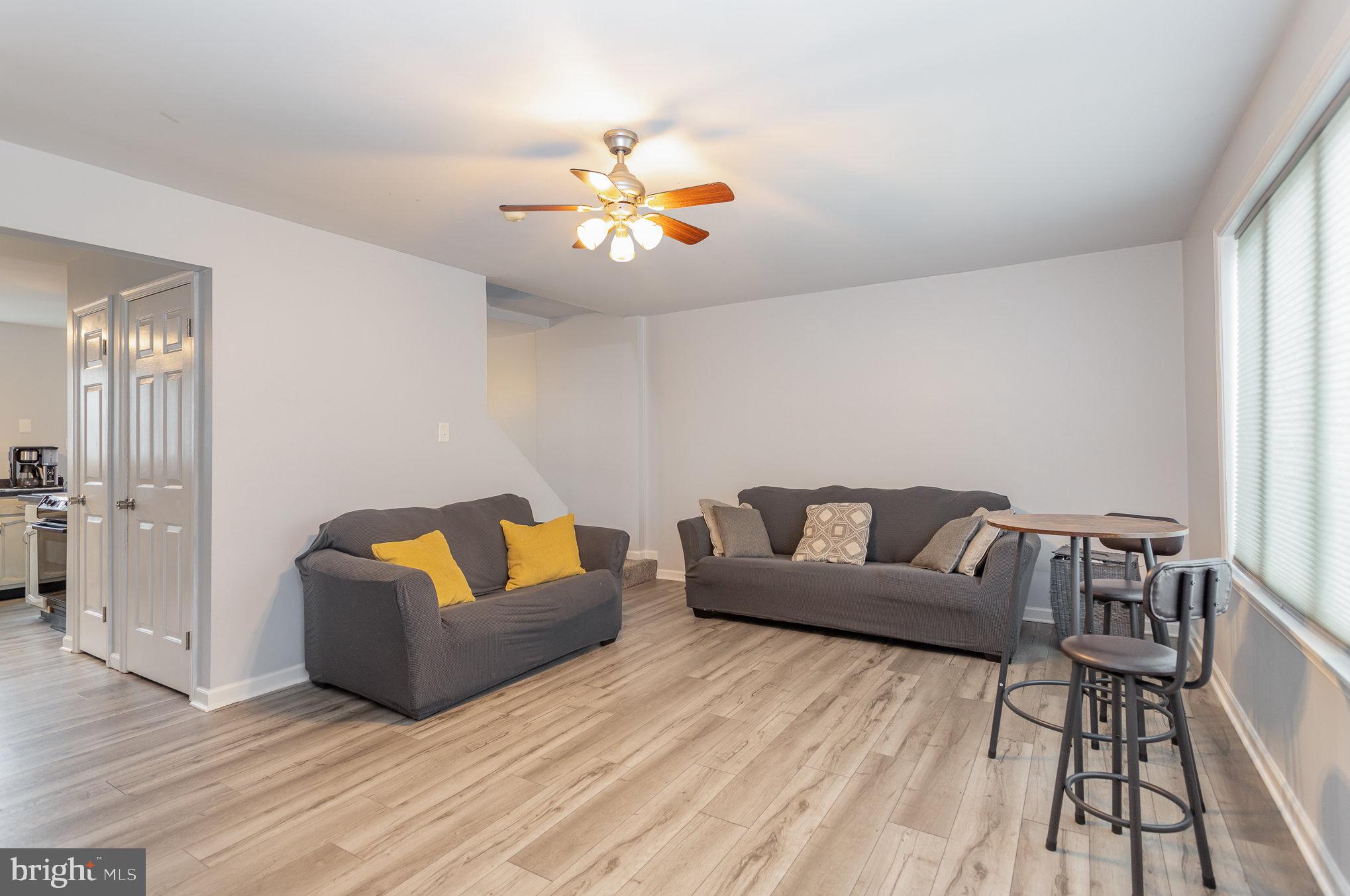 VALLEY GREEN VILLAGE - Residential