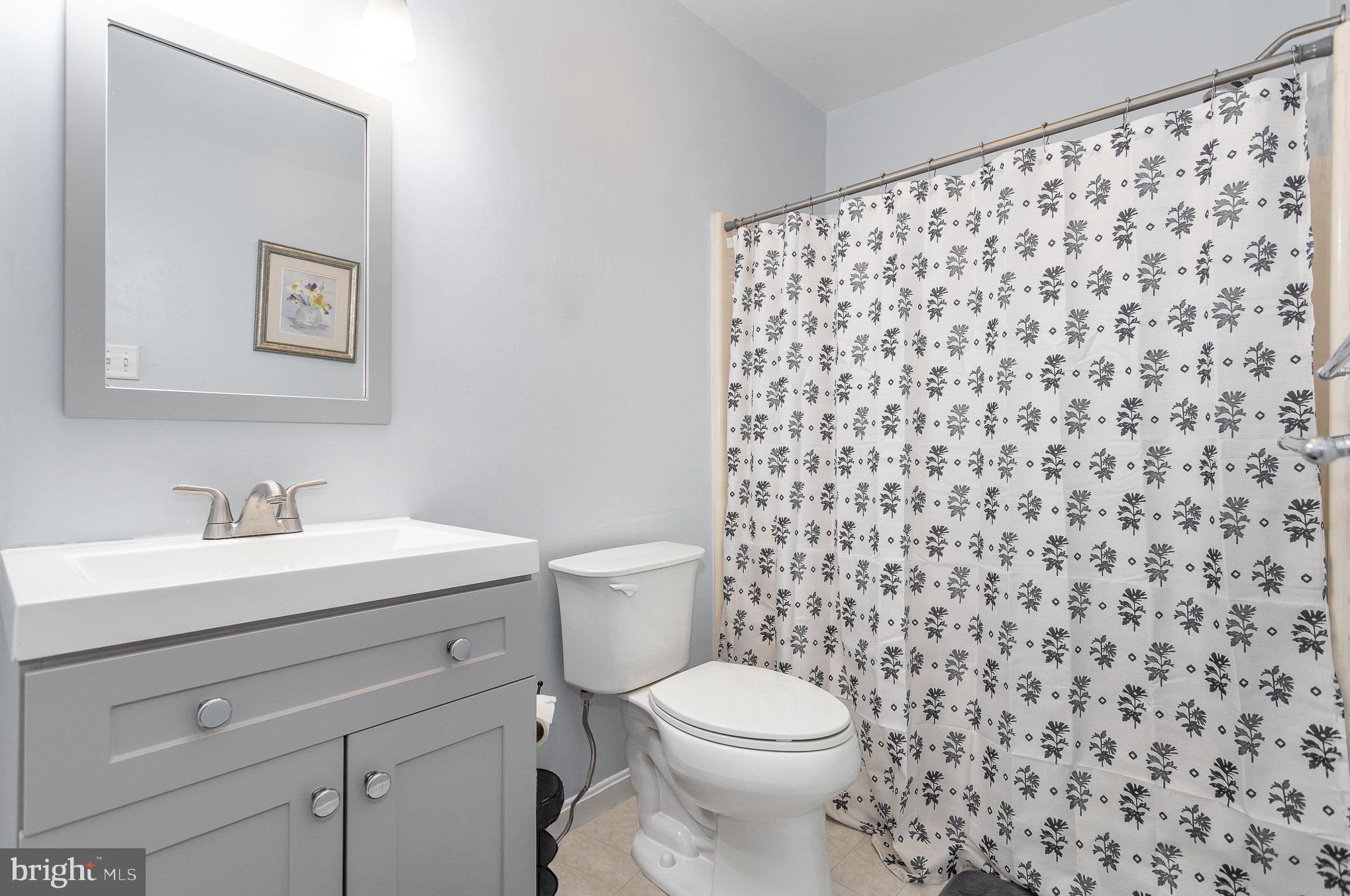 VALLEY GREEN VILLAGE - Residential