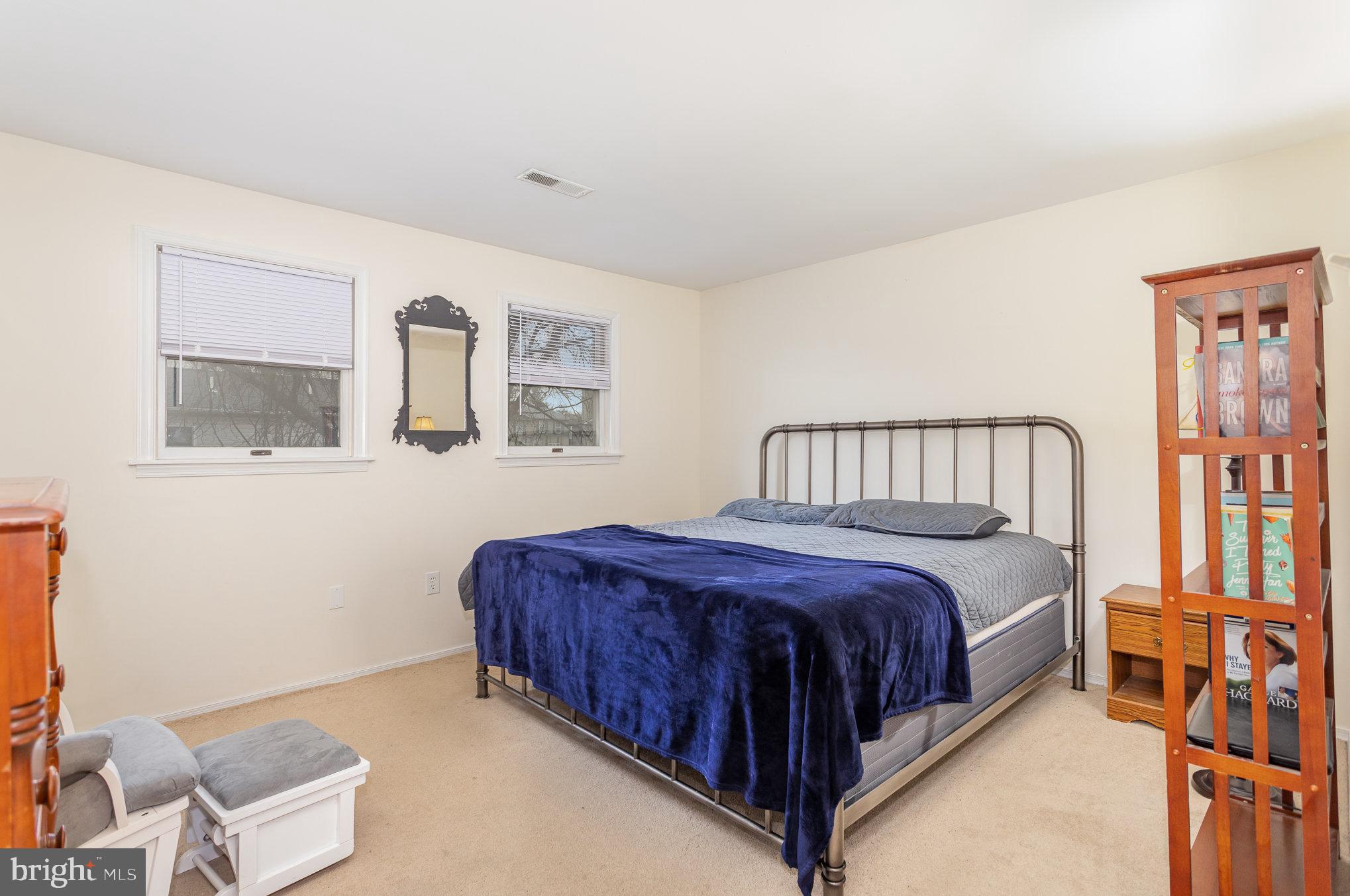 VALLEY GREEN VILLAGE - Residential