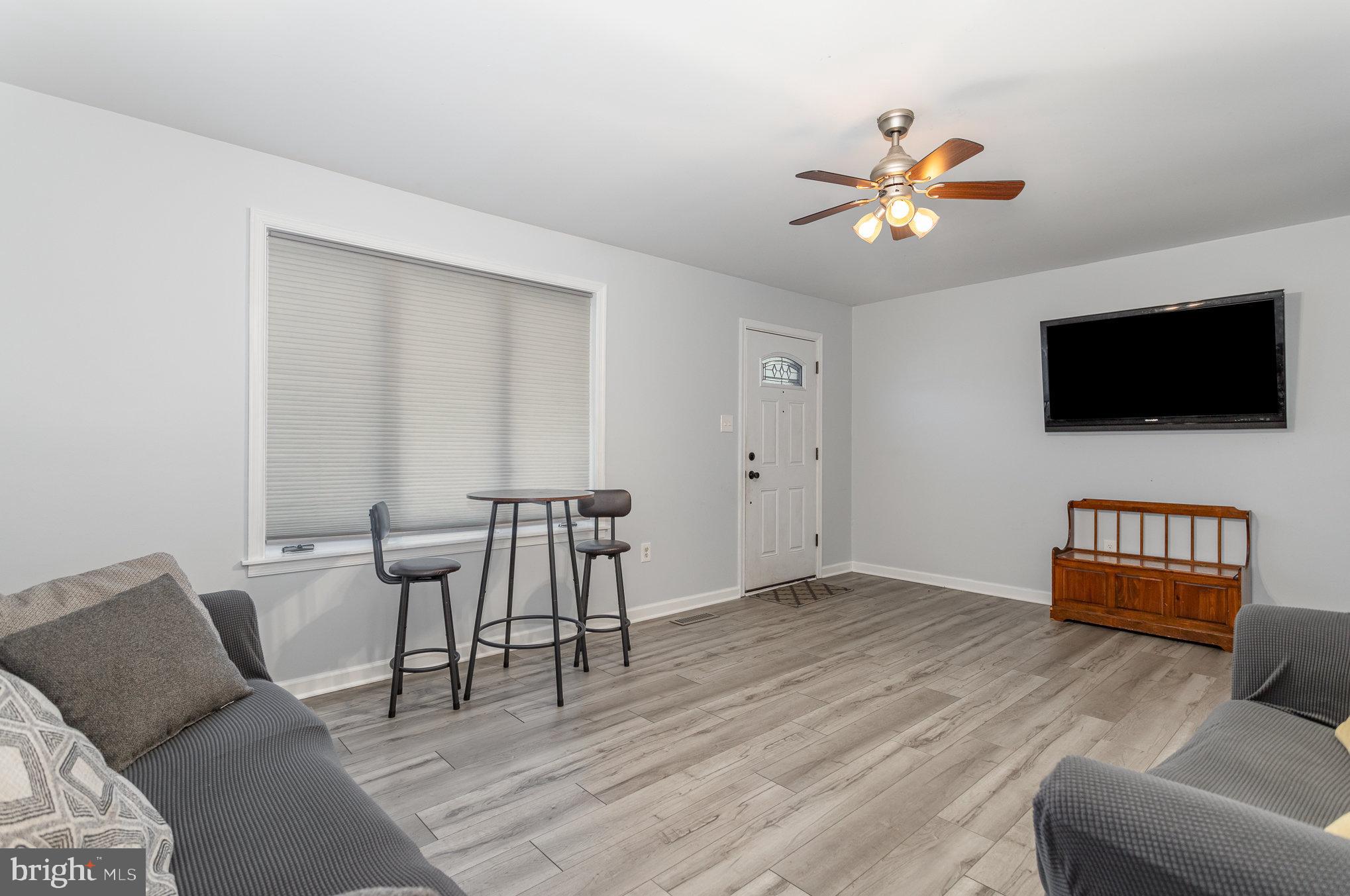 VALLEY GREEN VILLAGE - Residential