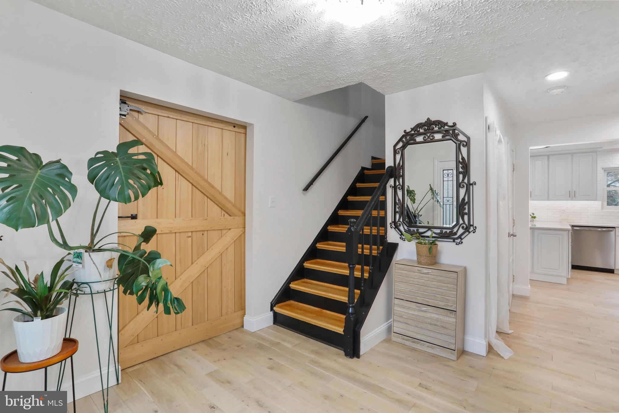 APPLE RIDGE - Residential