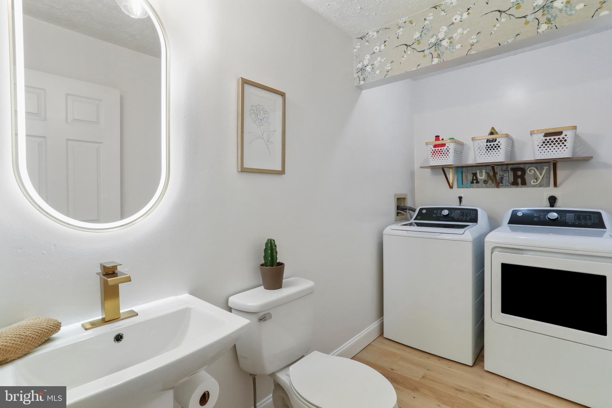 APPLE RIDGE - Residential