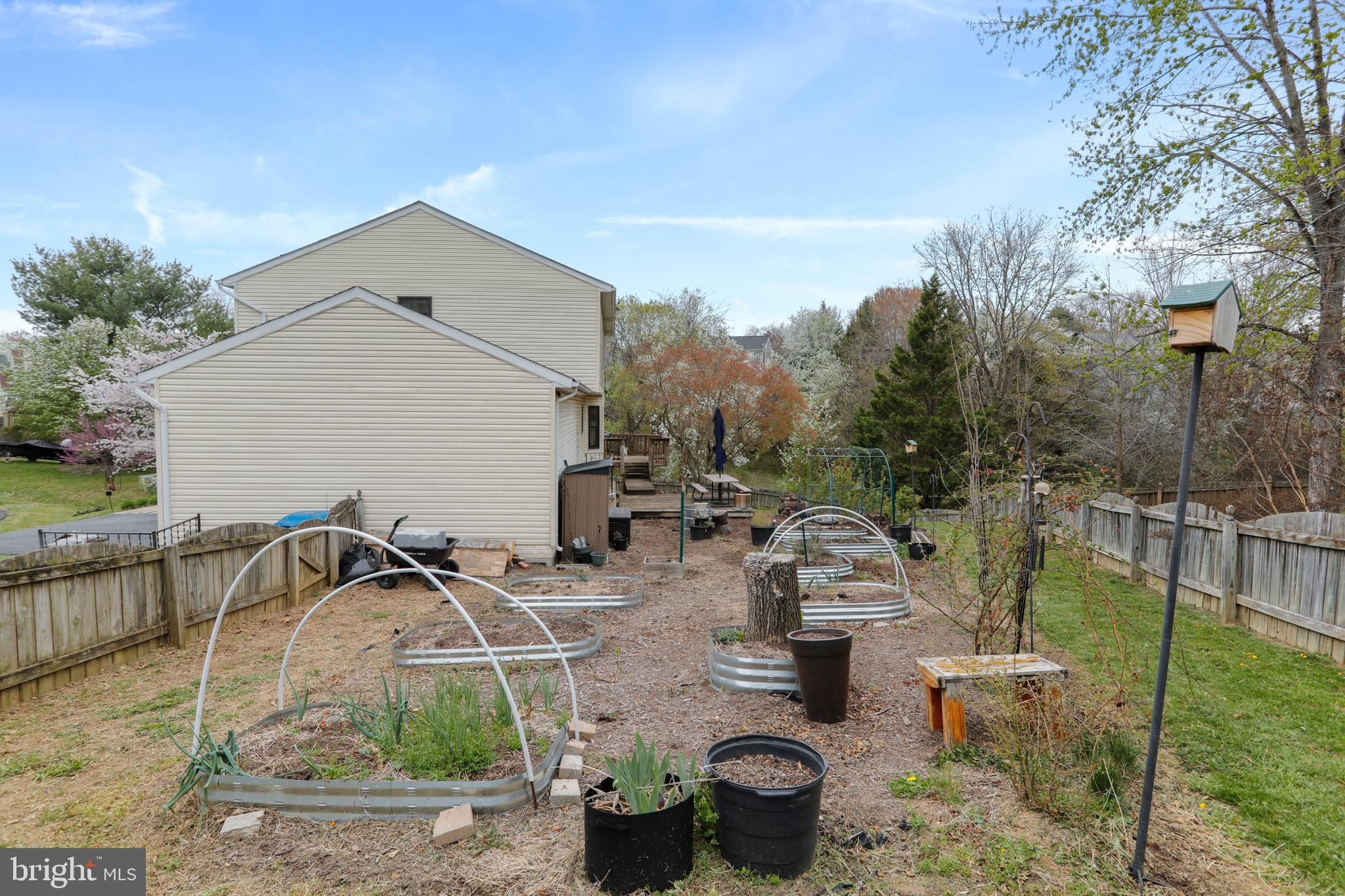 APPLE RIDGE - Residential