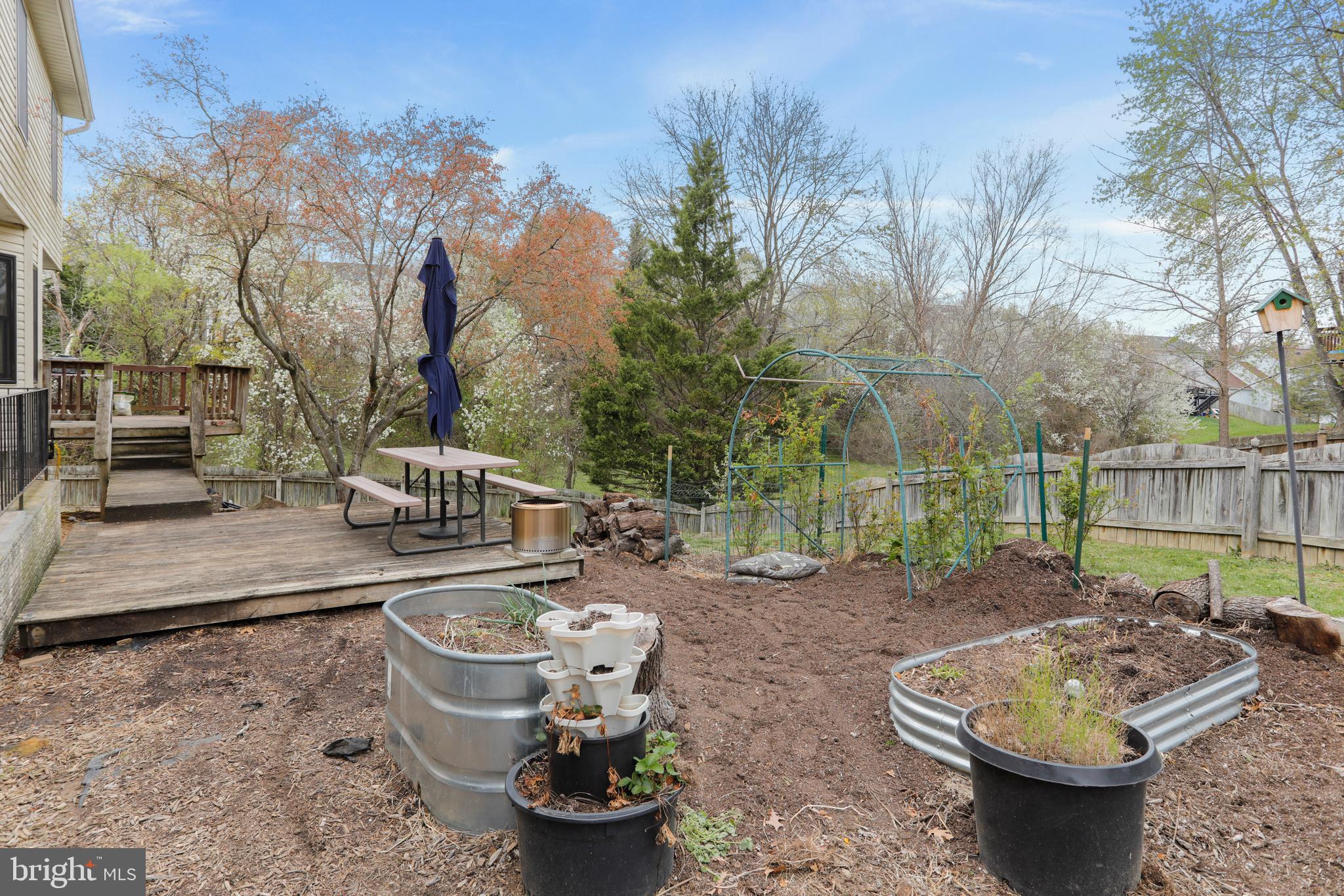 APPLE RIDGE - Residential