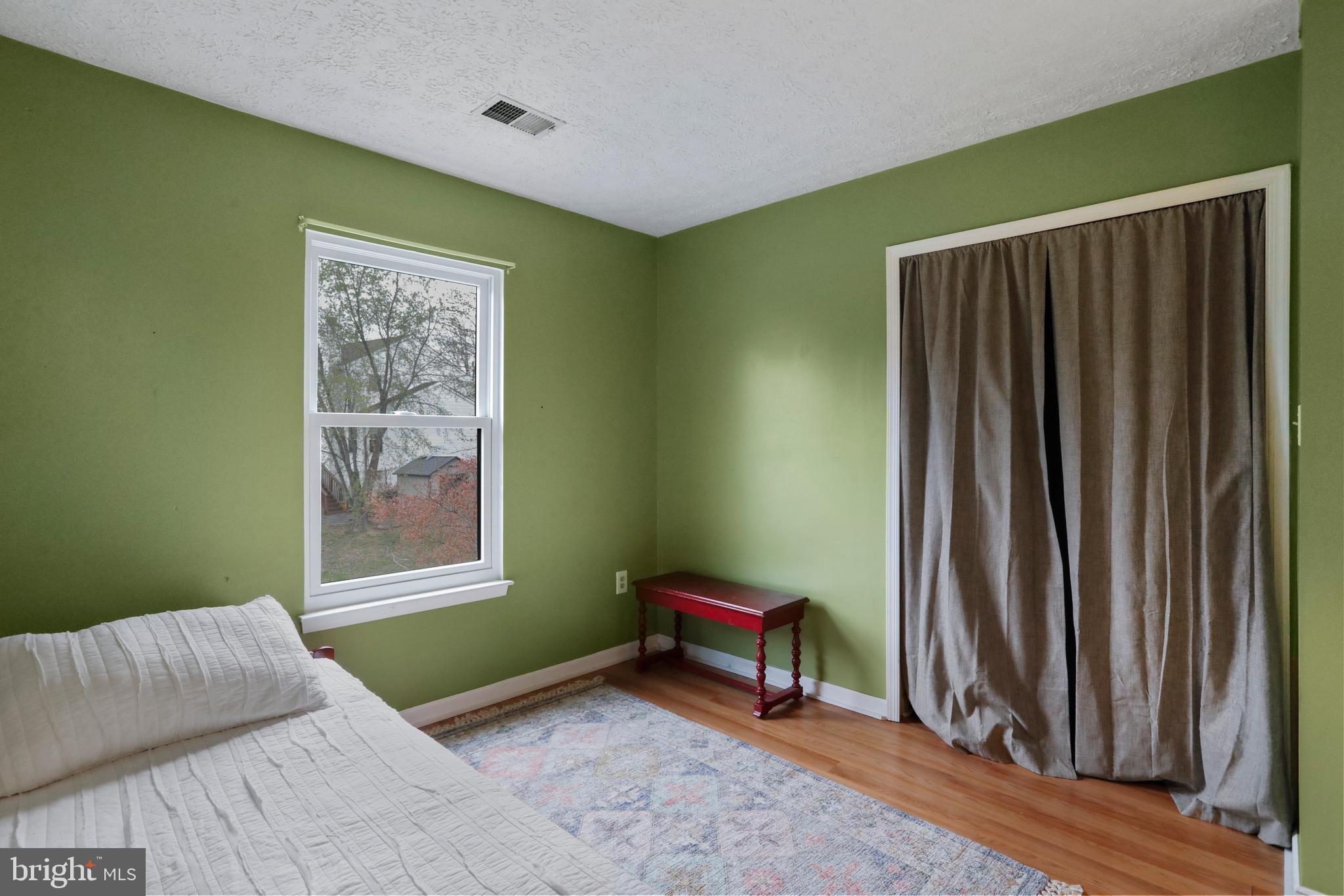 APPLE RIDGE - Residential