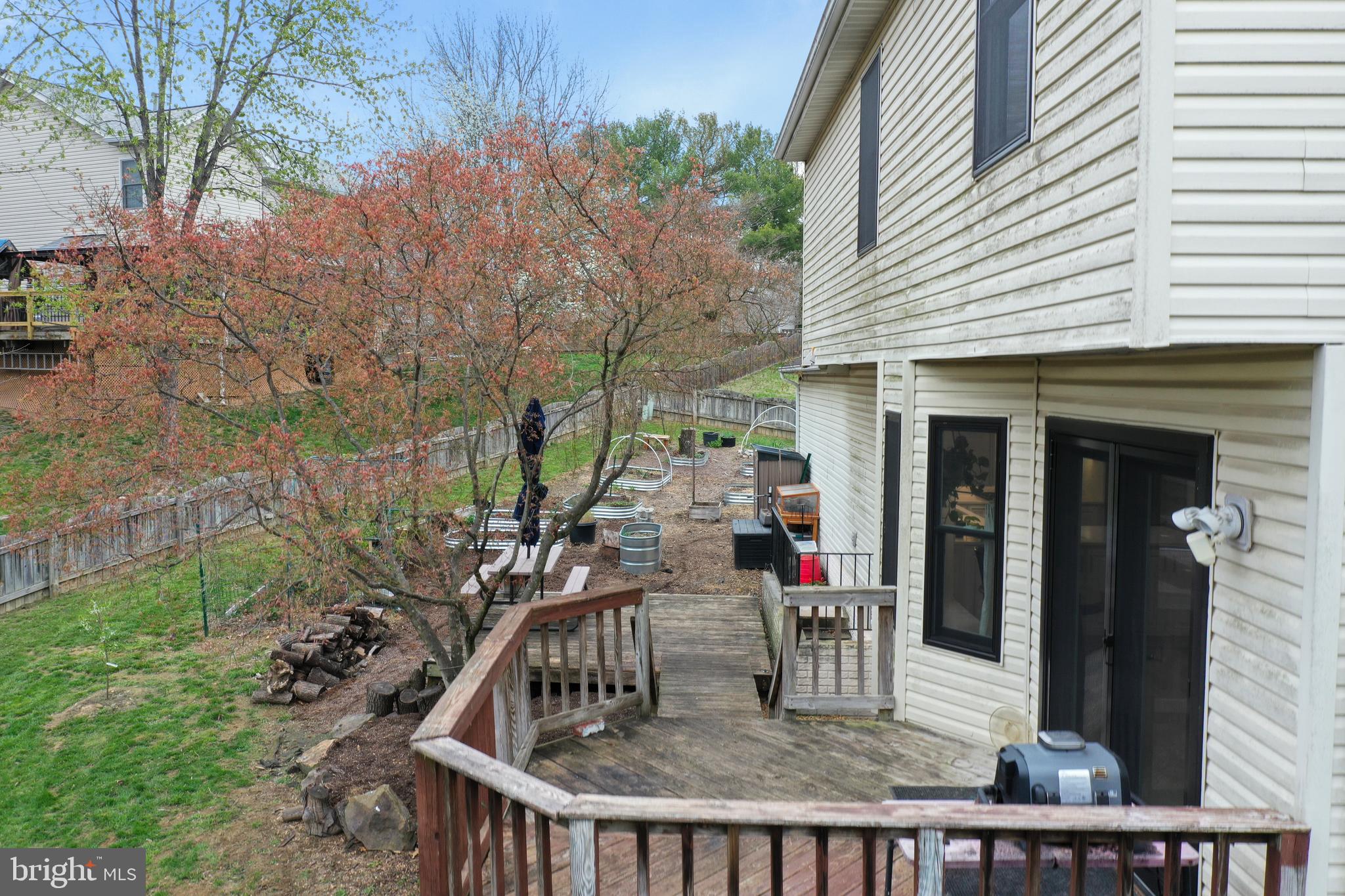 APPLE RIDGE - Residential