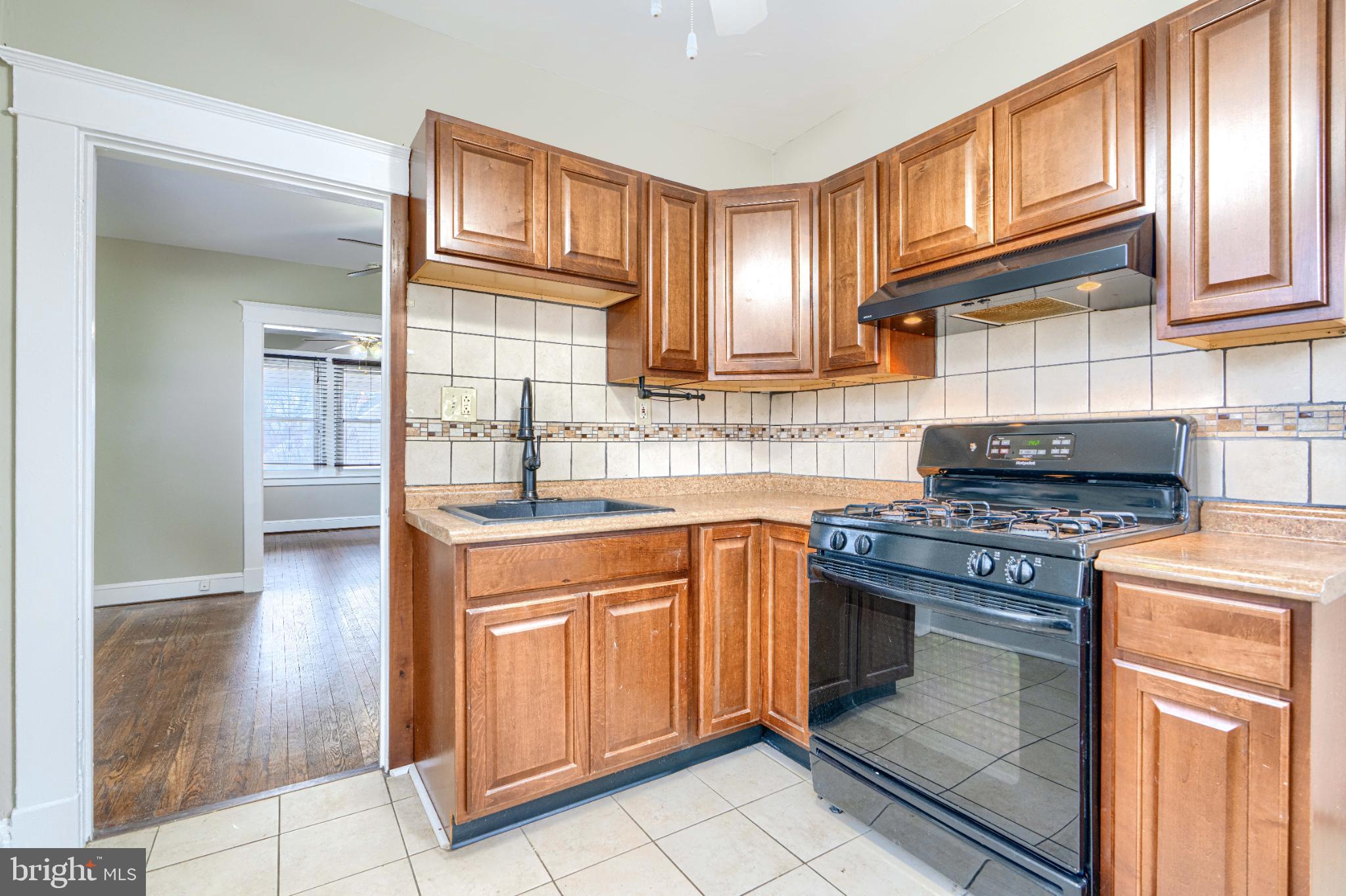 HAMILTON - Residential