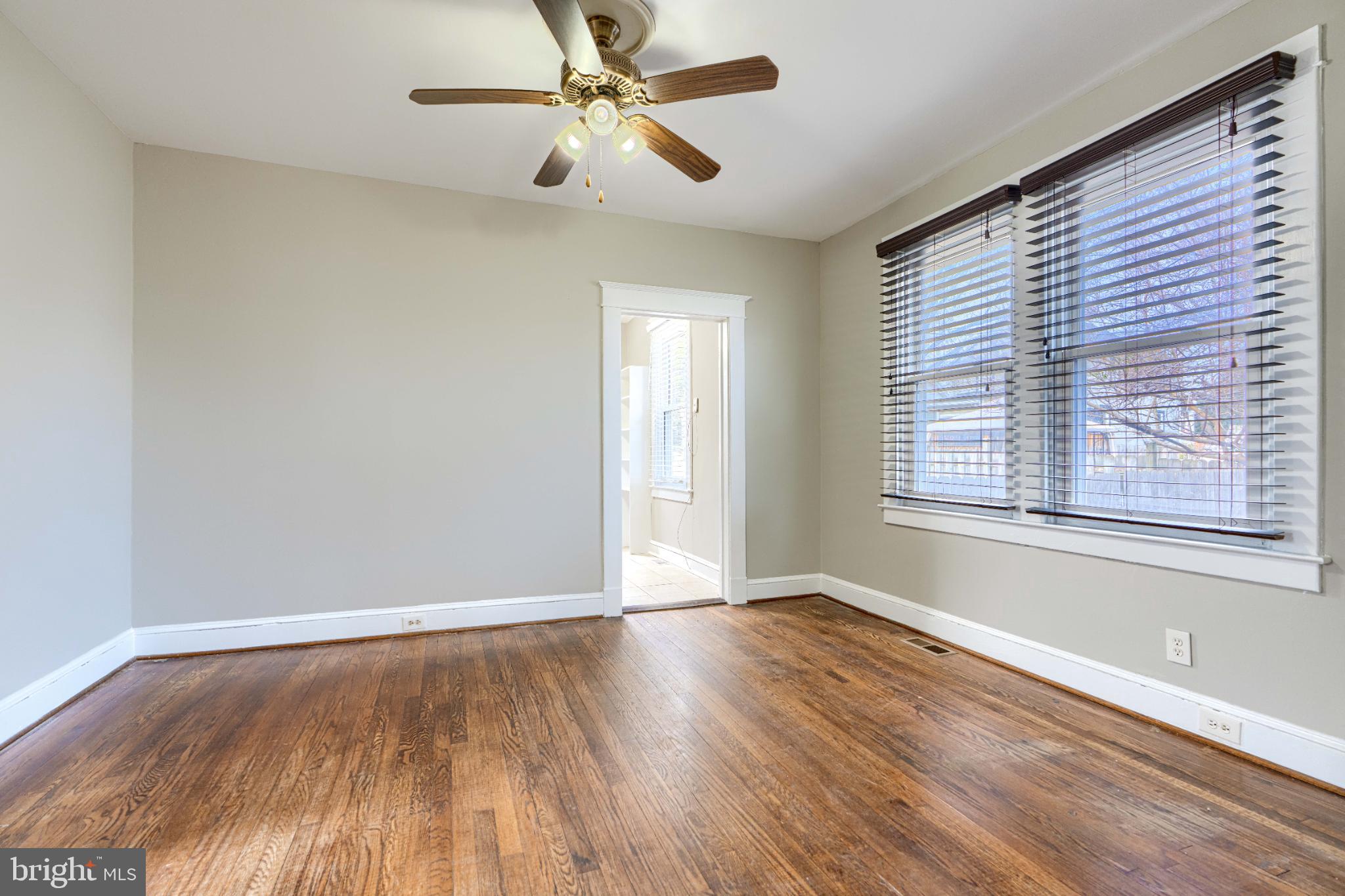 HAMILTON - Residential