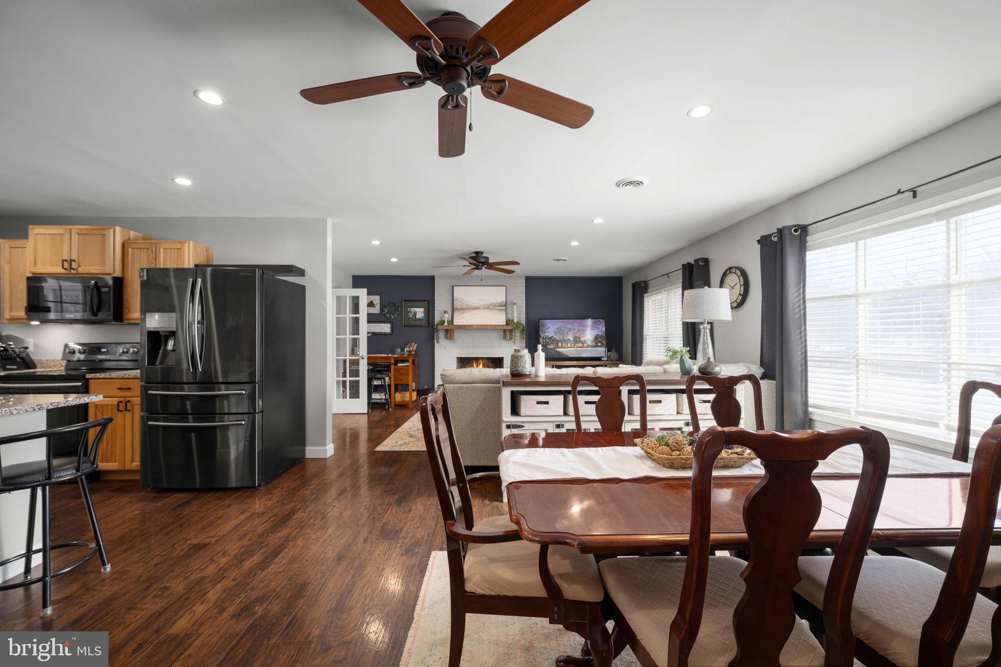 THE MEADOWS - Residential