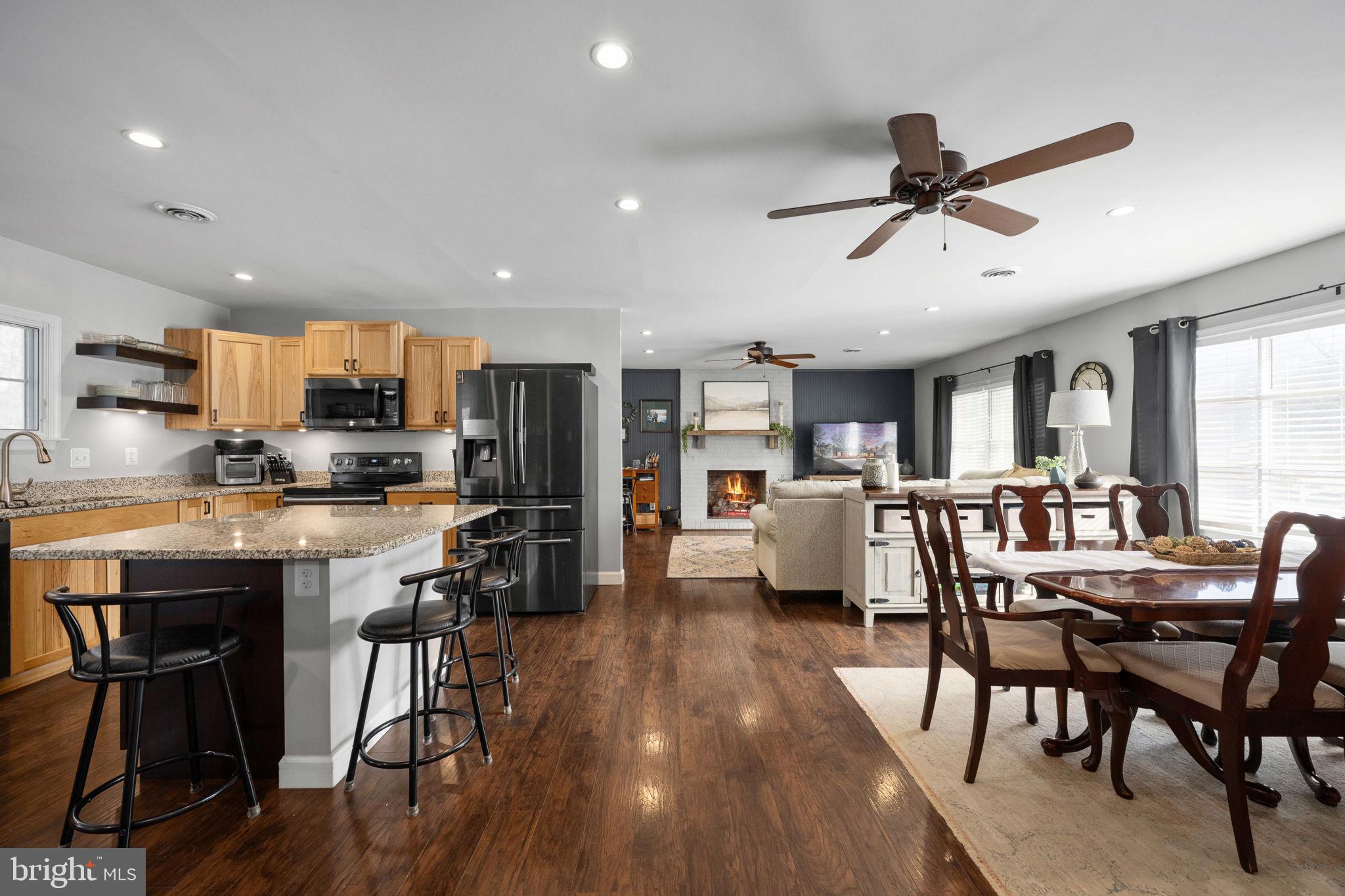 THE MEADOWS - Residential