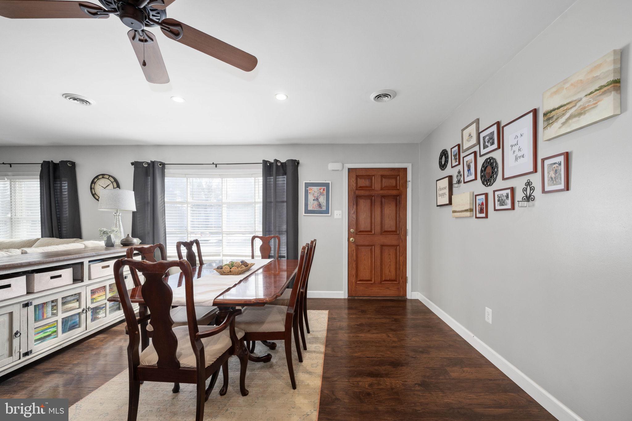 THE MEADOWS - Residential