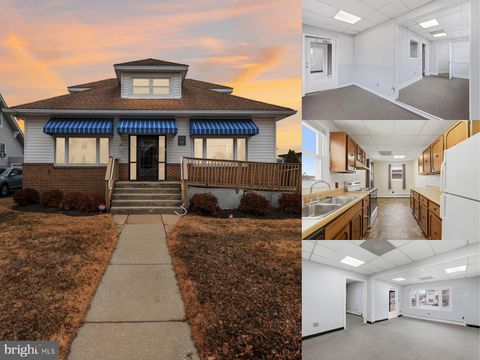 Photo of 211 W Bel Air Avenue, ABERDEEN, MD 21001 (MLS # MDHR2052228)