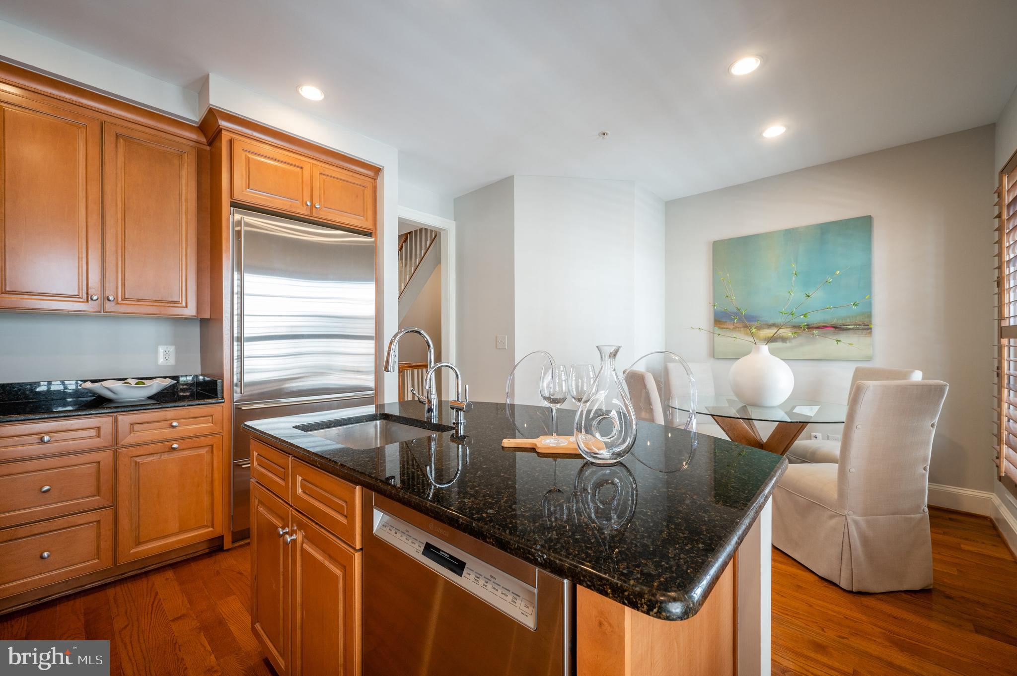 CHATHAM SQUARE - Residential