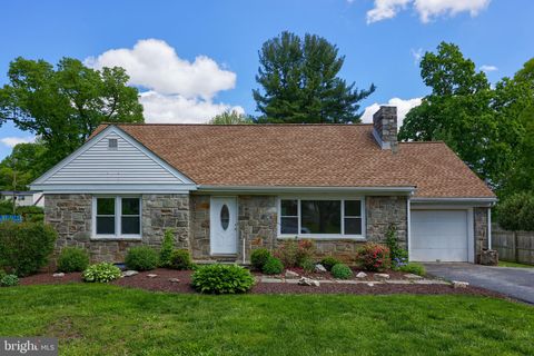 Photo of 1978 PLEASANT PL, LANCASTER, PA 17601 (MLS # PALA2034732)