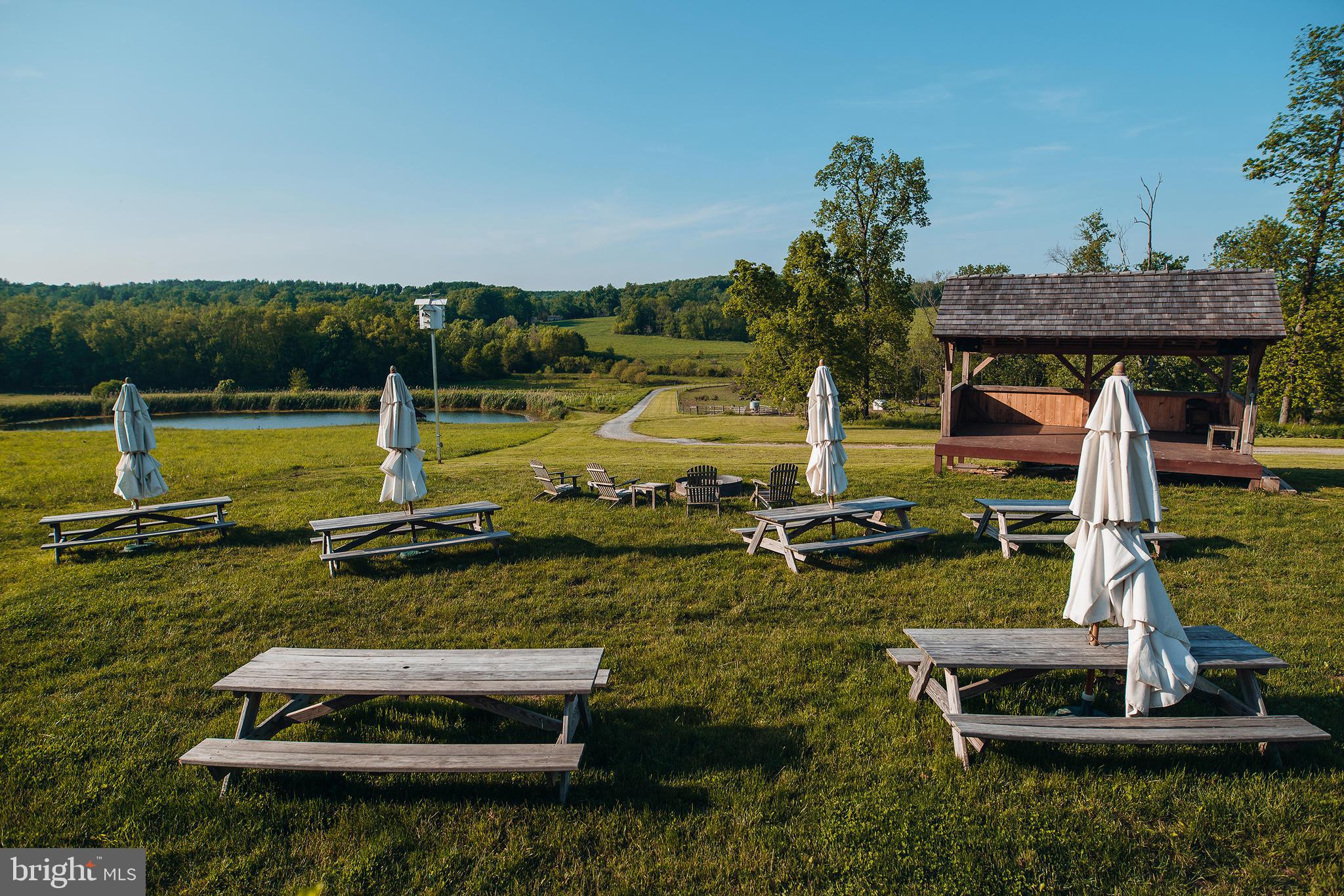 CONESTOGA STATION - Farm
