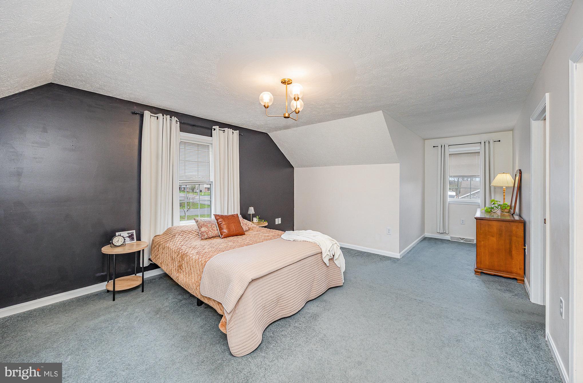 RINE ESTATES - Residential