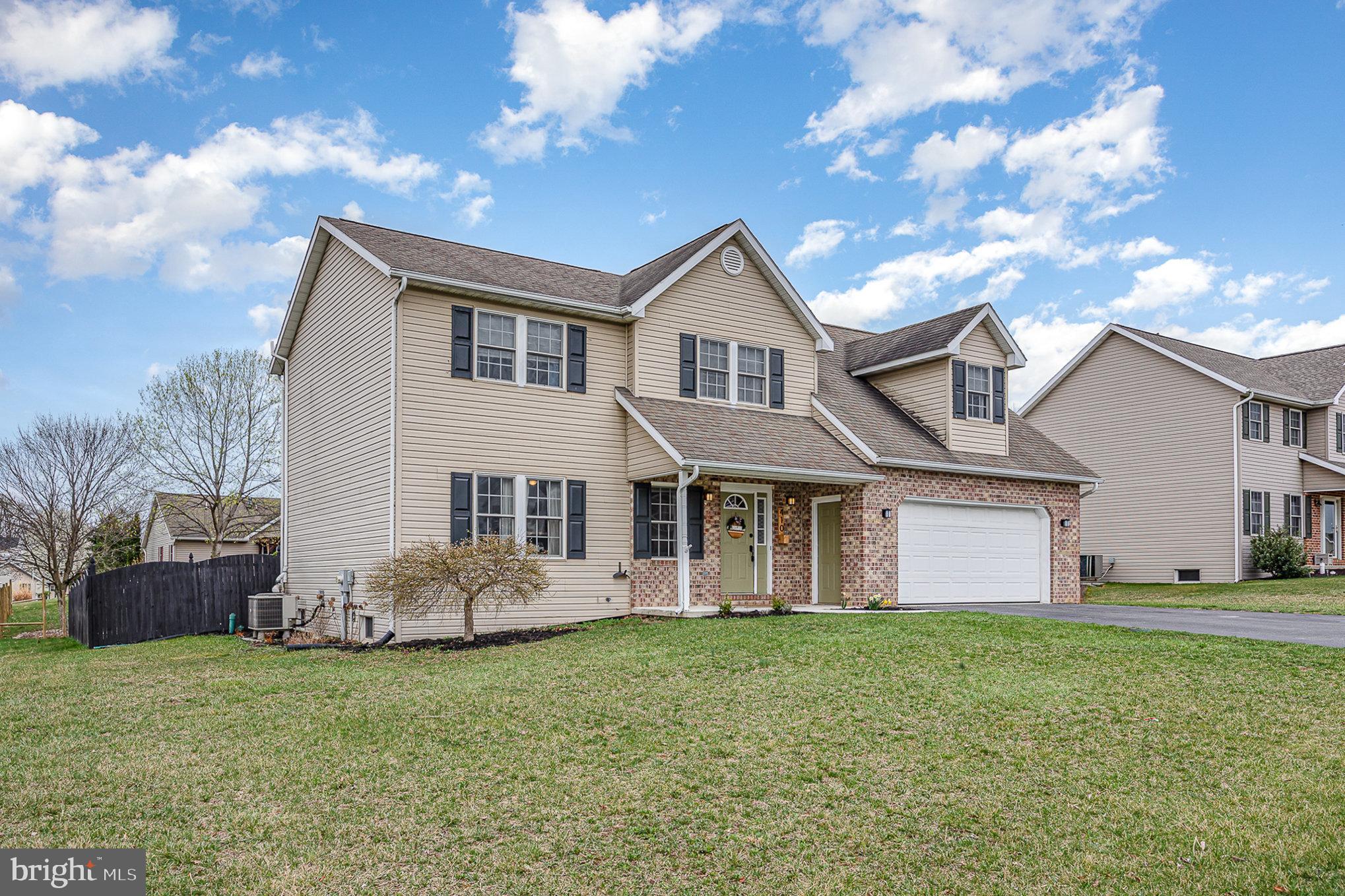 RINE ESTATES - Residential