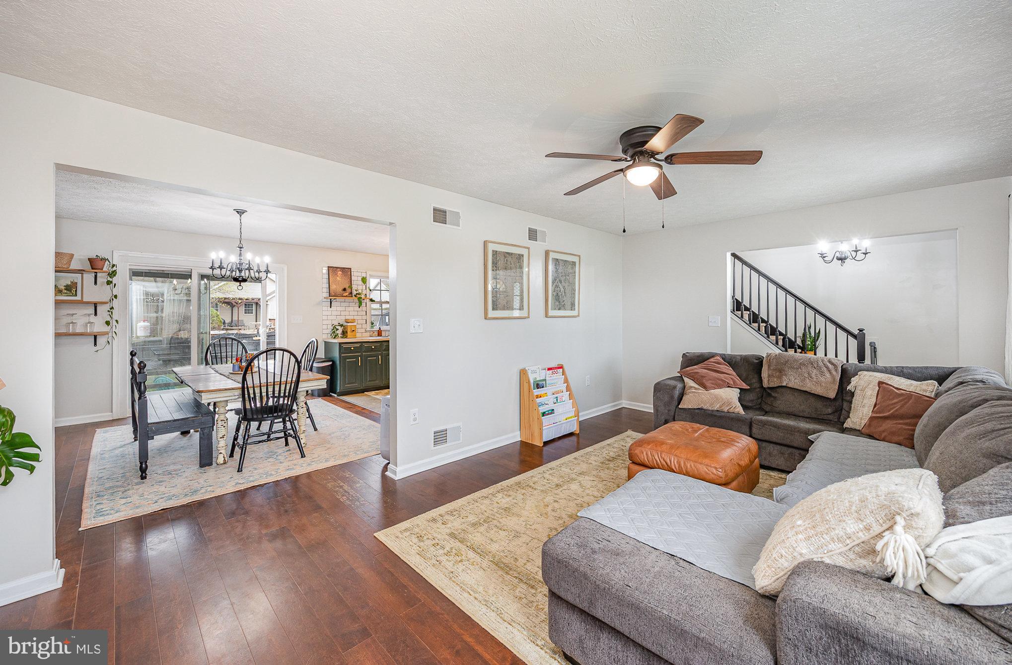 RINE ESTATES - Residential