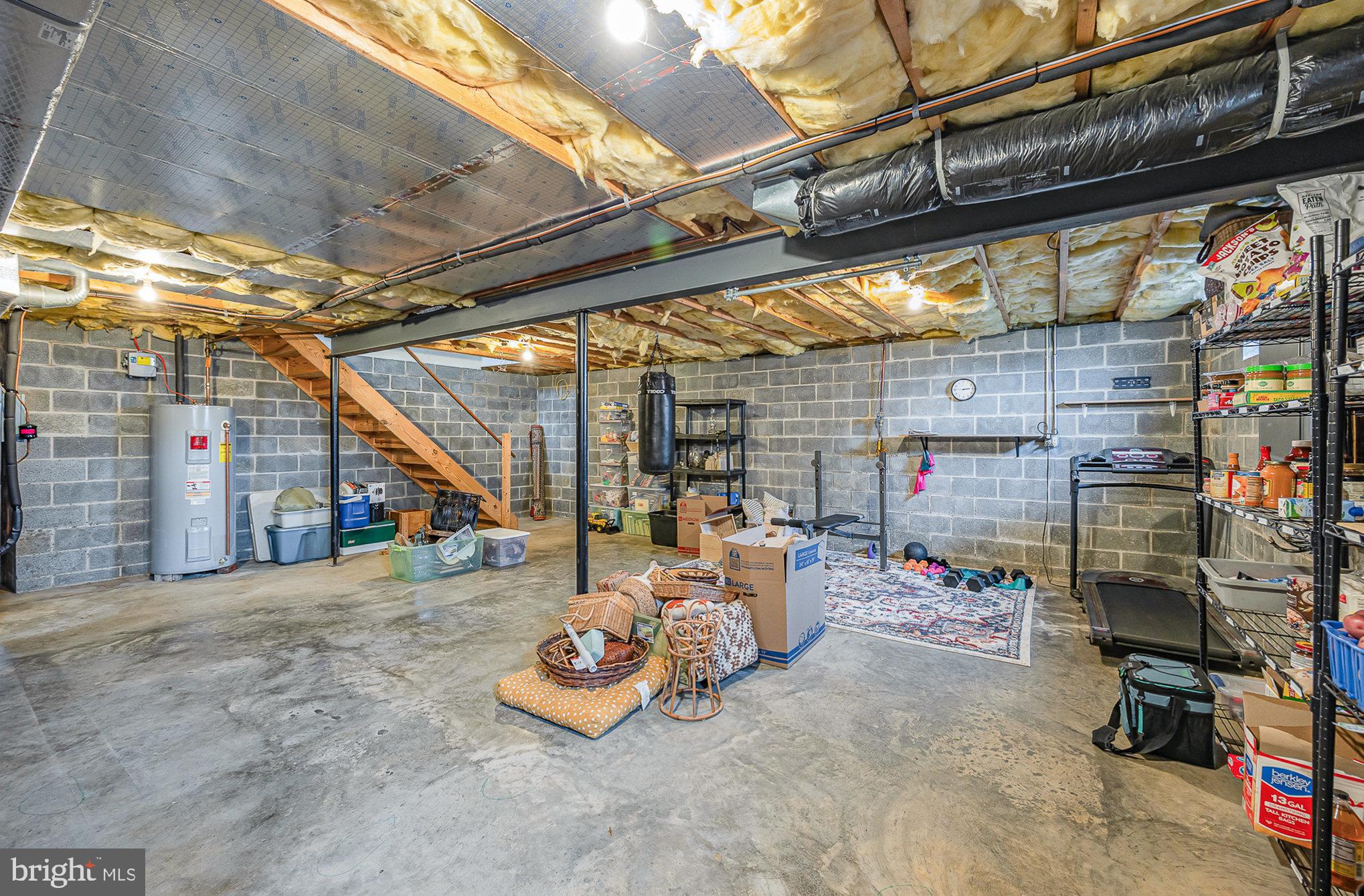 RINE ESTATES - Residential