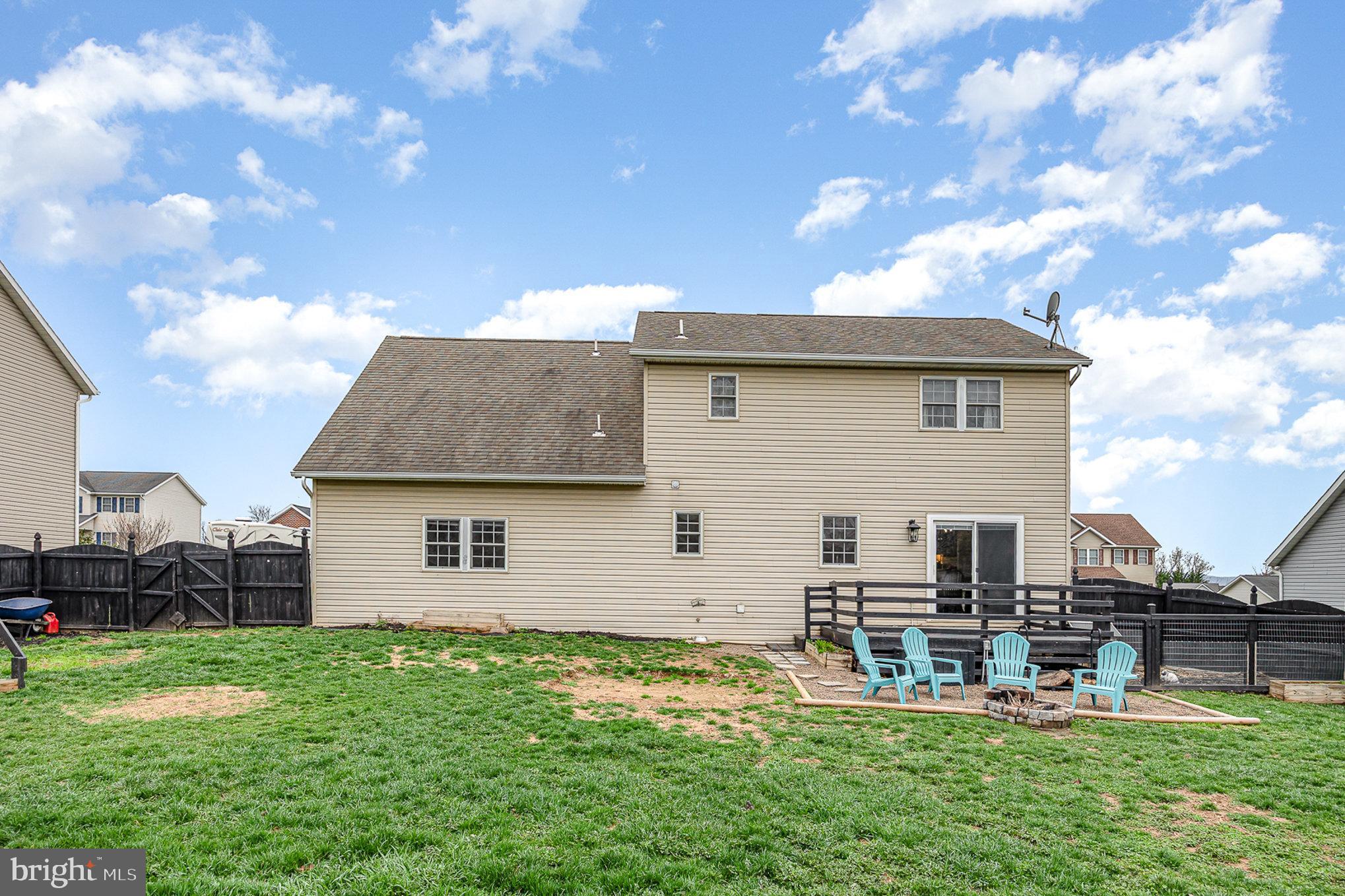 RINE ESTATES - Residential