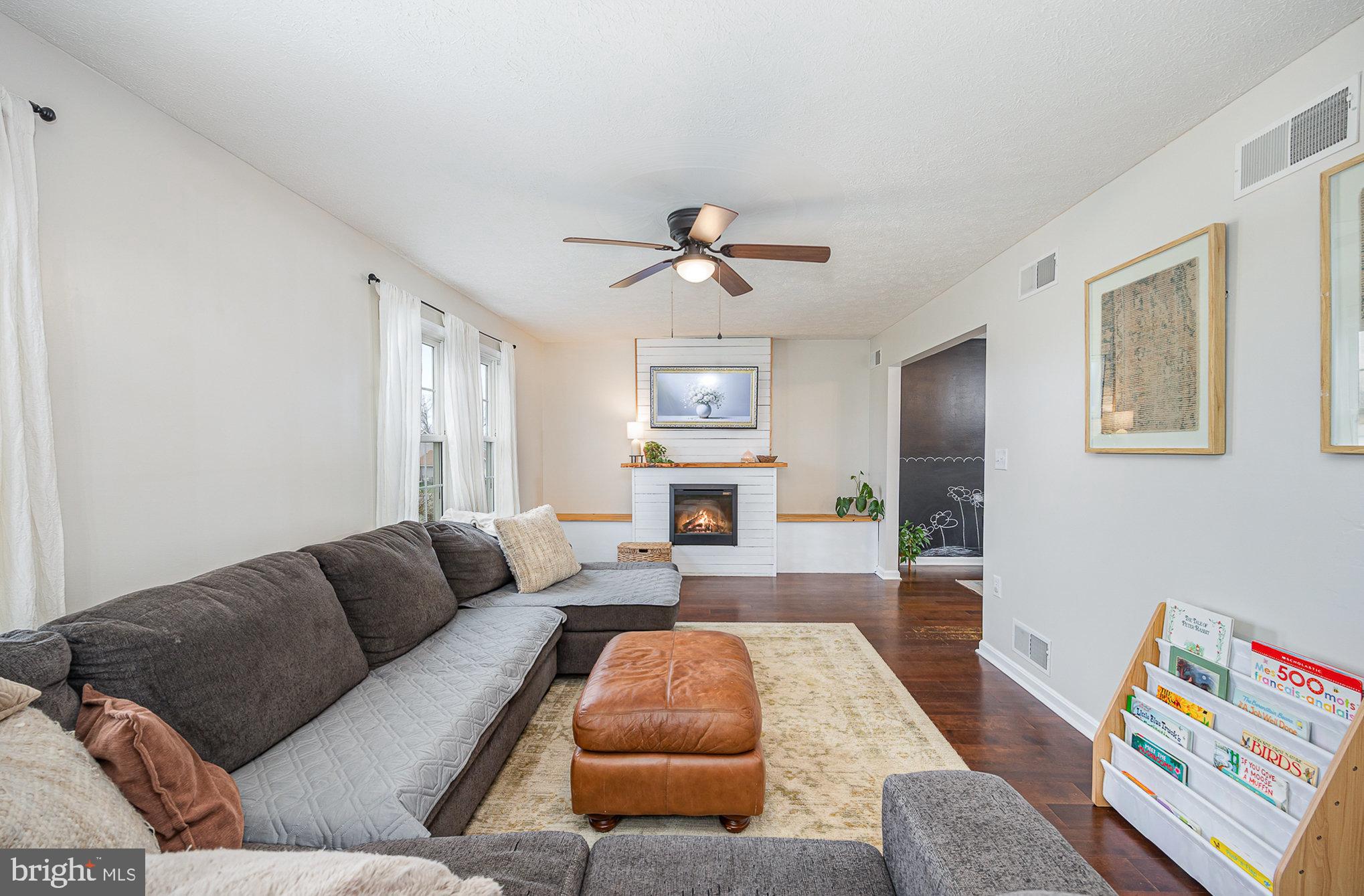 RINE ESTATES - Residential