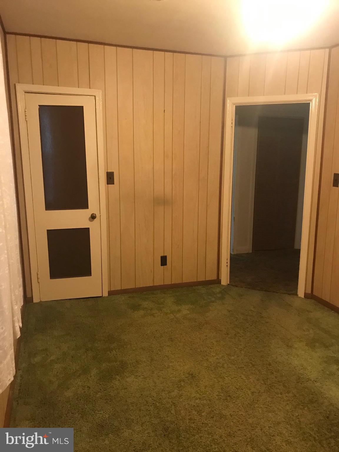 MARLYN MANOR - Residential