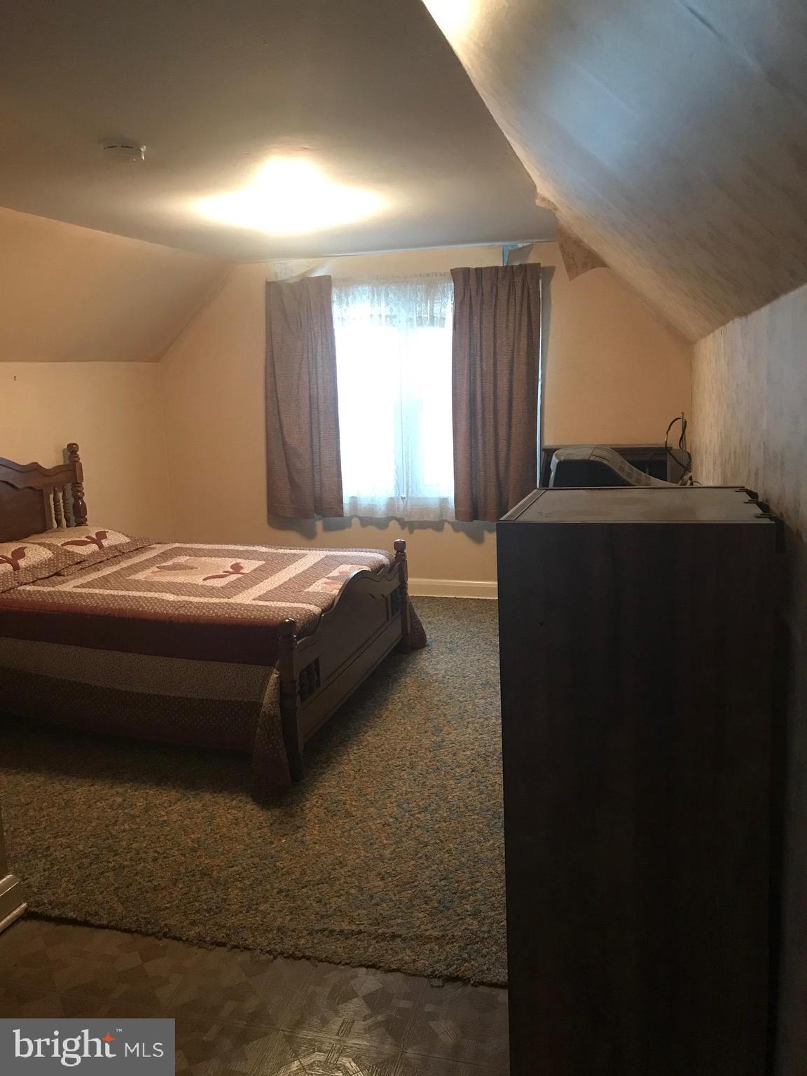 MARLYN MANOR - Residential