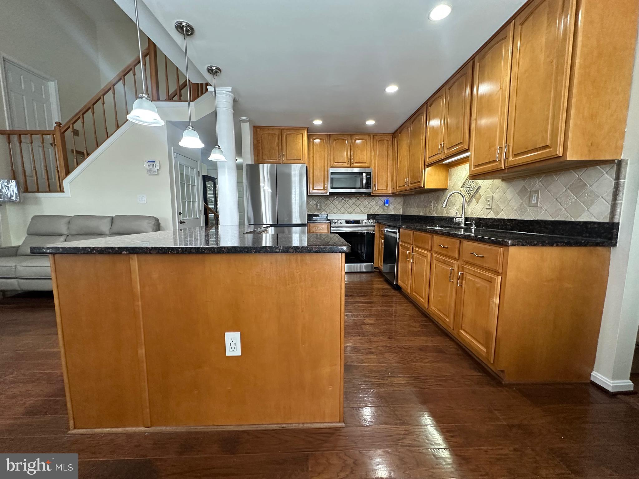 CONNEMARA WOODS - Residential