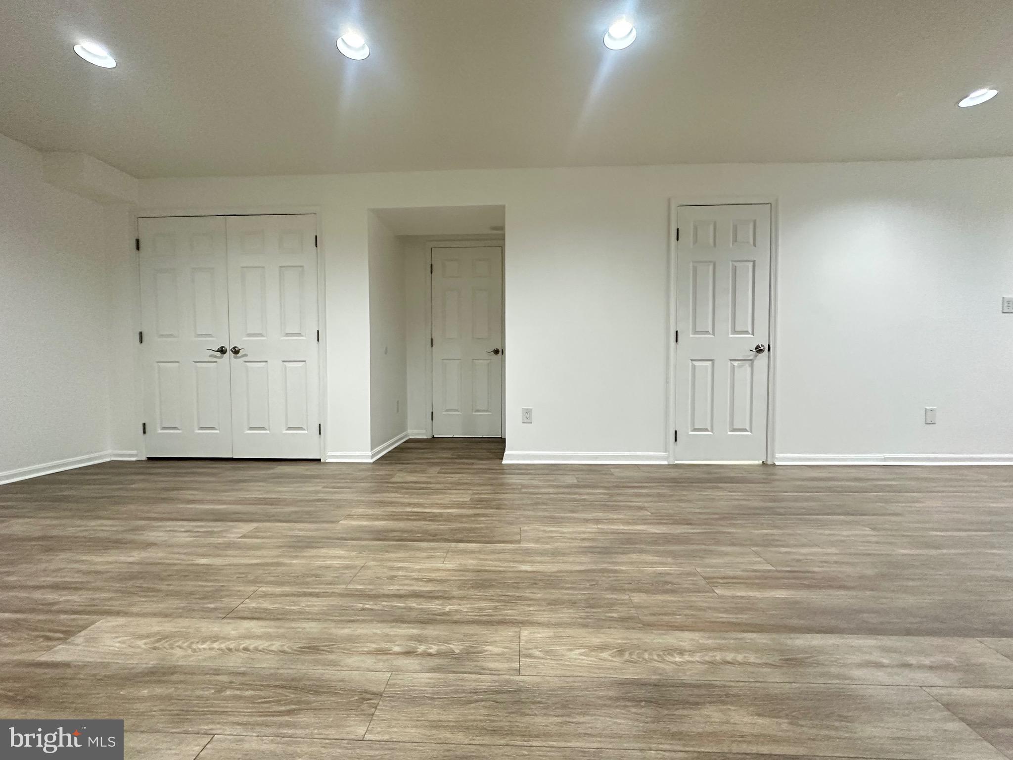 CONNEMARA WOODS - Residential