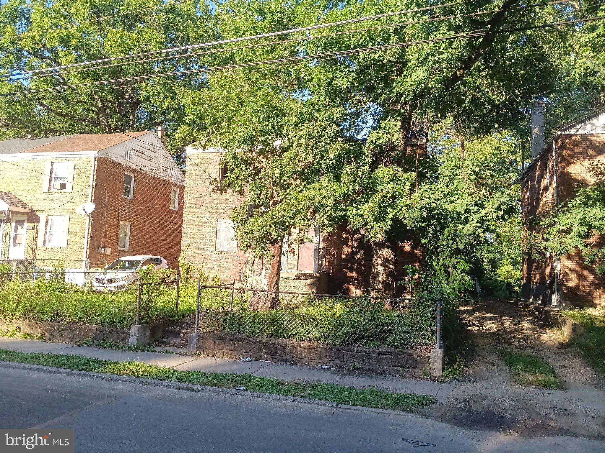 330 OAKLAND STREET