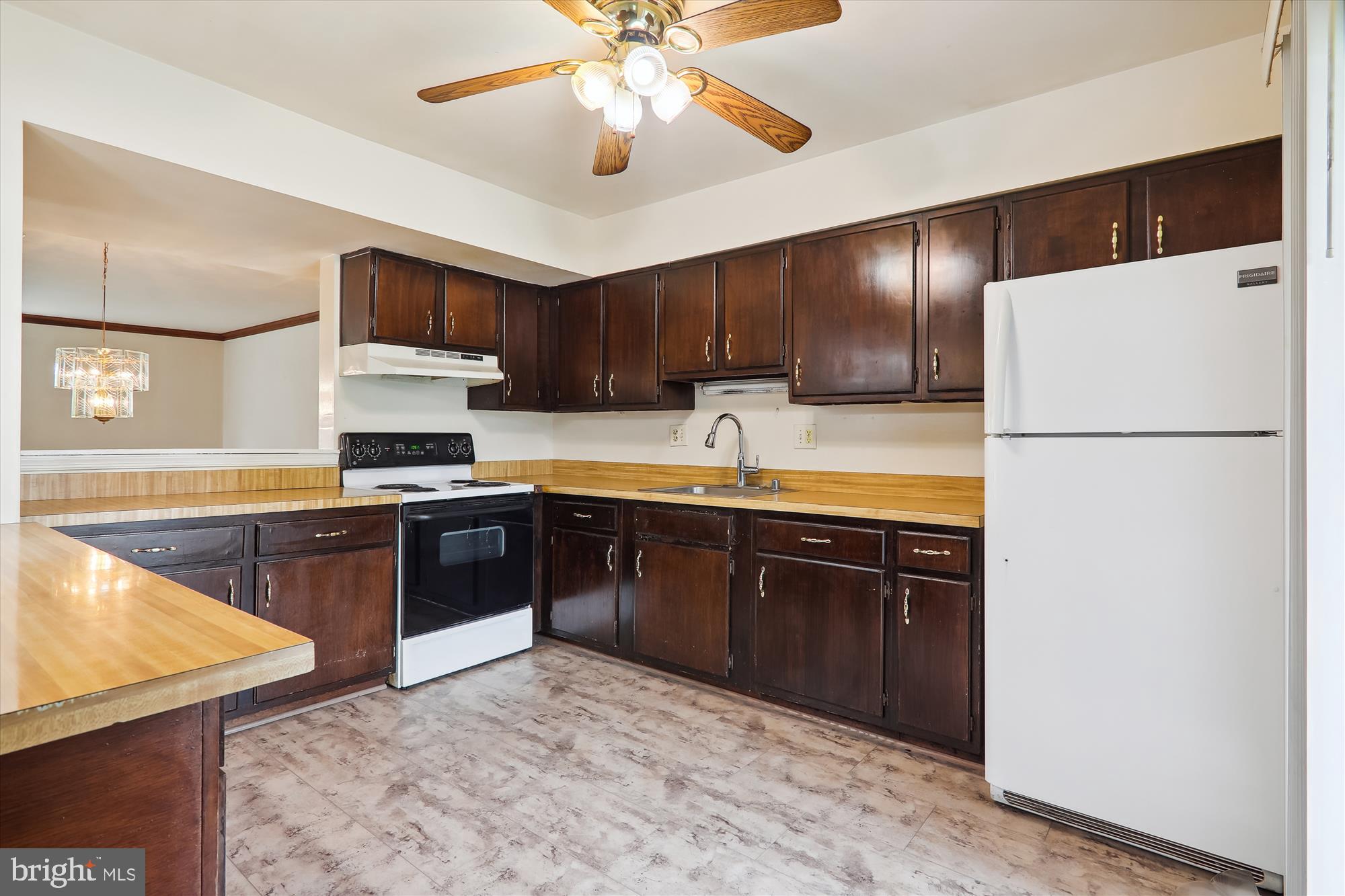 TOWNES OF KETTERING - Residential