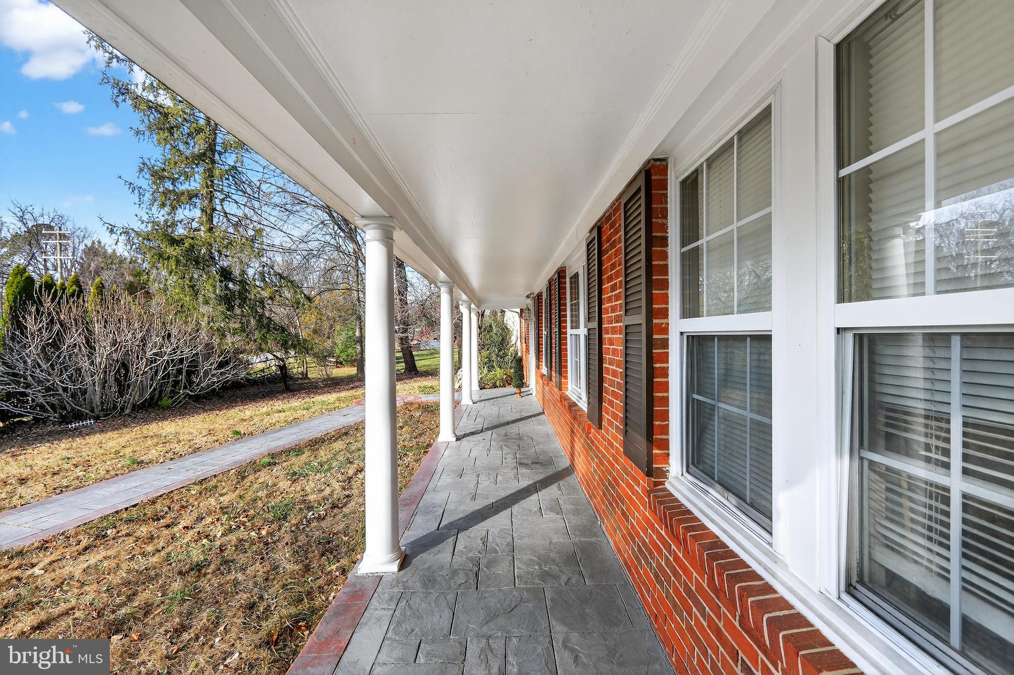 WAYSIDE - Residential